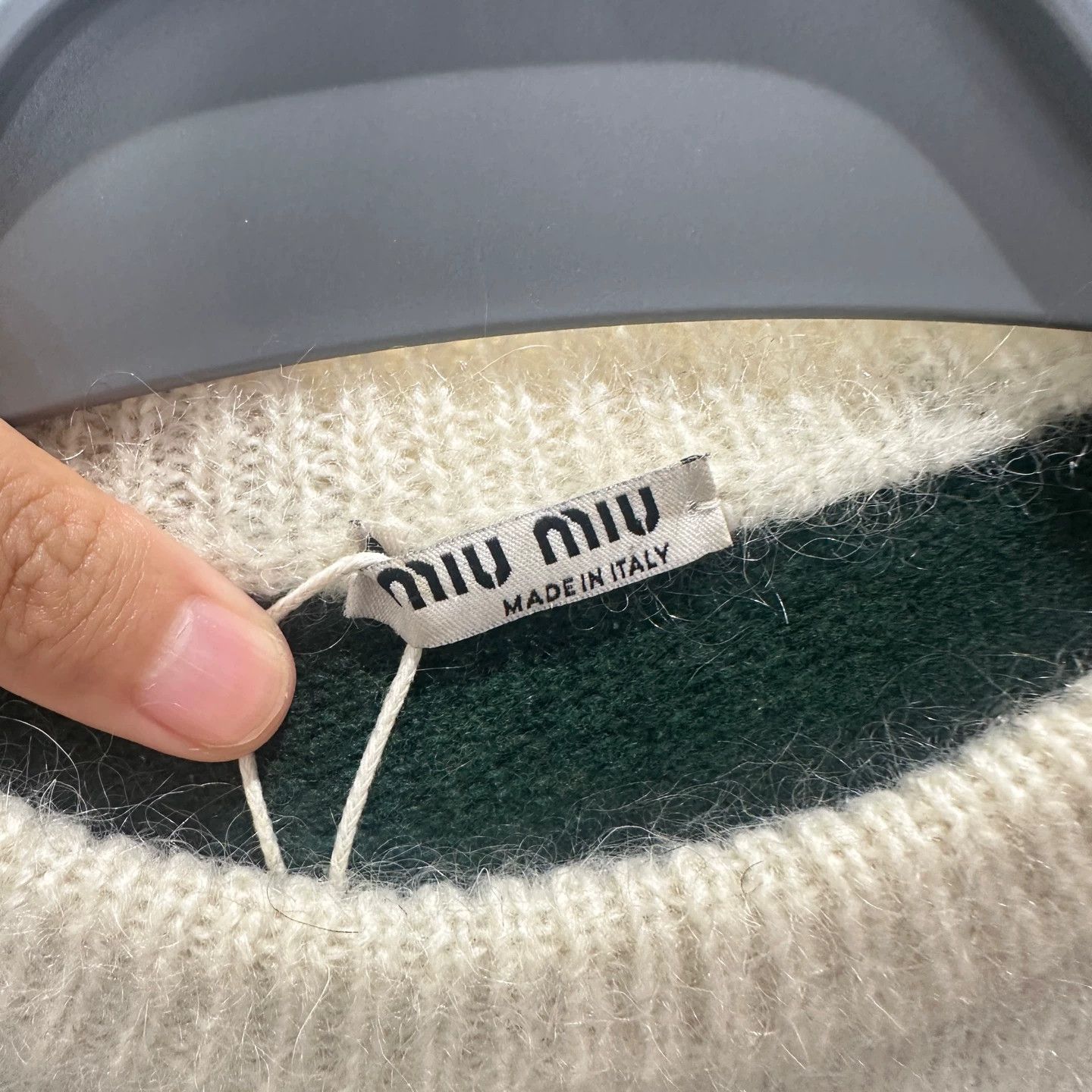 Miu Miu MIU MIU Classic Cartoon Wool Sweater 36 Size XS / US 0-2 / IT 36-38 - 3 Thumbnail