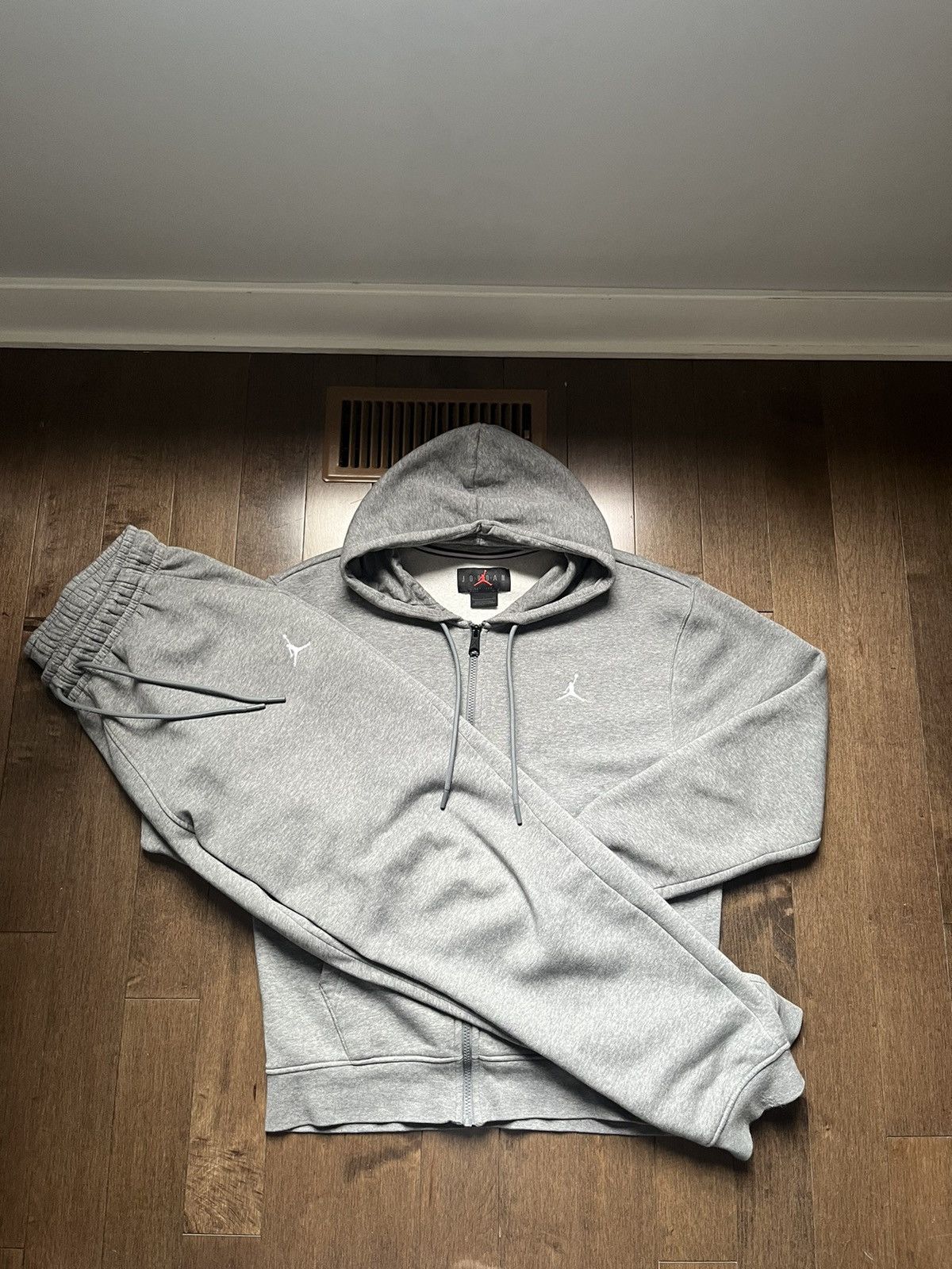 Image of Jordan Nike Jordan Tracksuit in Grey, Men's (Size Small)