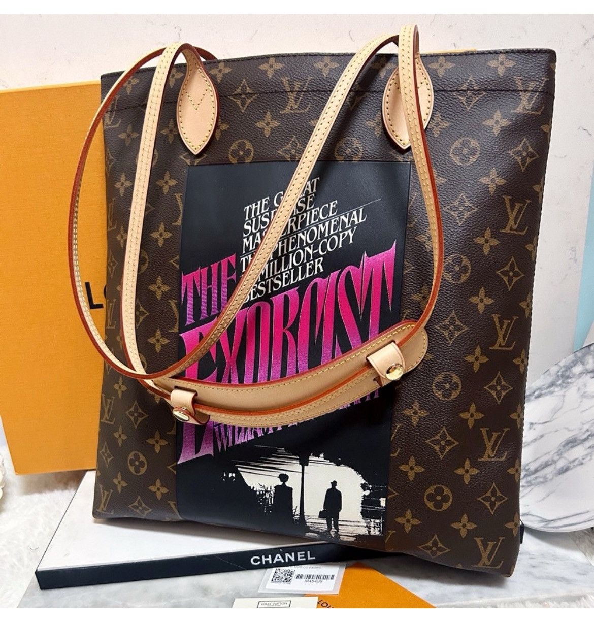 Louis Vuitton Authentic Louis Vuitton RARE Limited Carry It Exorcist Bag Size ONE SIZE - 6 Thumbnail