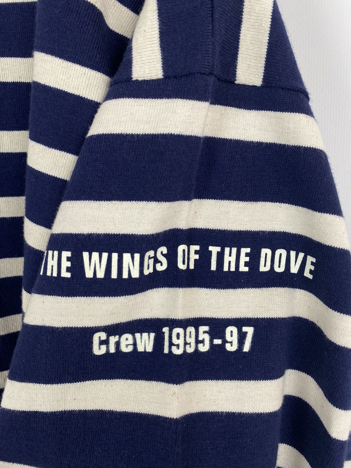 Vintage 1997 Vintage The Wings Of The Dove Movie? Crew Striped Shirt Size US L / EU 52-54 / 3 - 3 Thumbnail