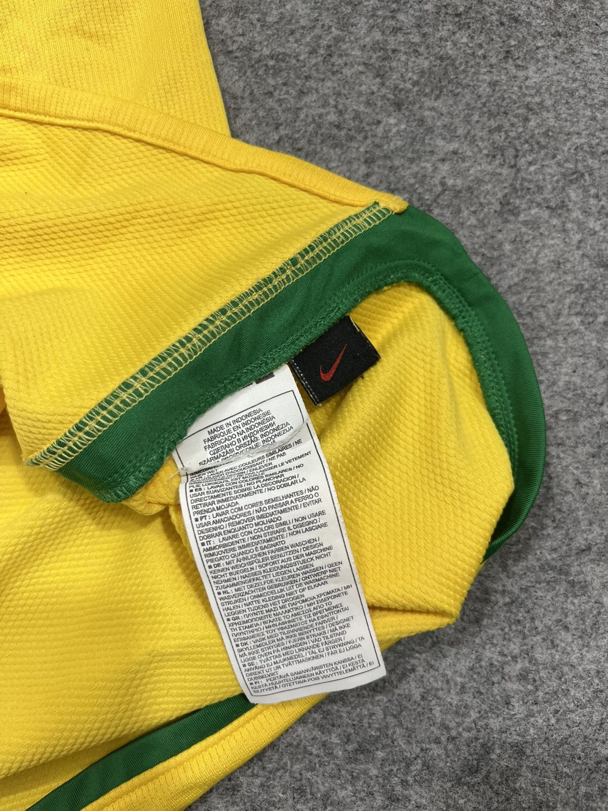 Nike Vintage brazil jersey Size US XXS / EU 40 - 8 Thumbnail