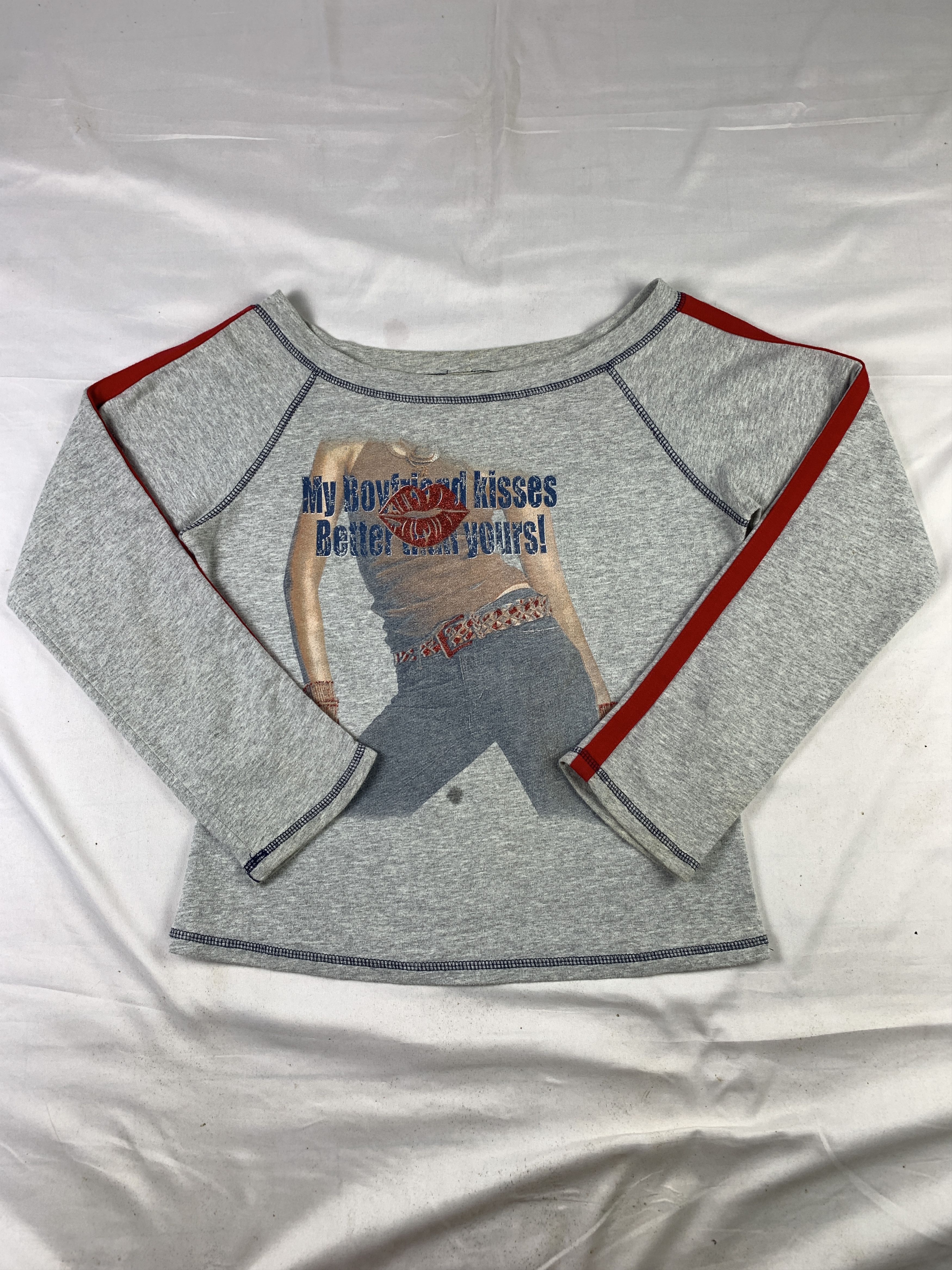 Japanese Brand YagiUSA Gray Quotes Graphic Off-shoulders Tee (M) Size M / US 6-8 / IT 42-44 - 1 Thumbnail