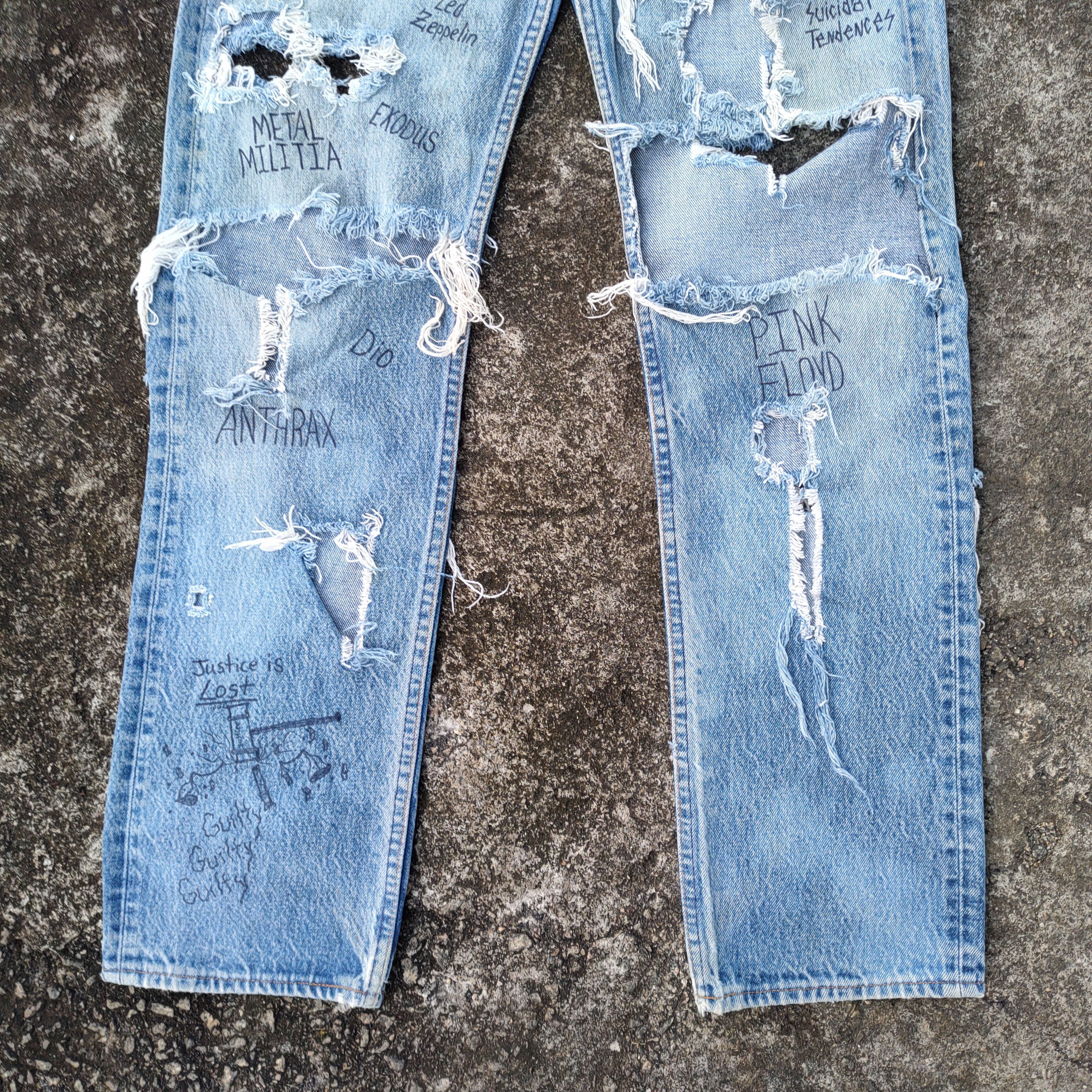Levi's Vintage Clothing VINTAGE LEVI'S 501 BUTTON FLY JEANS RIPPED NAME BAND Size US 30 / EU 46 - 5 Thumbnail