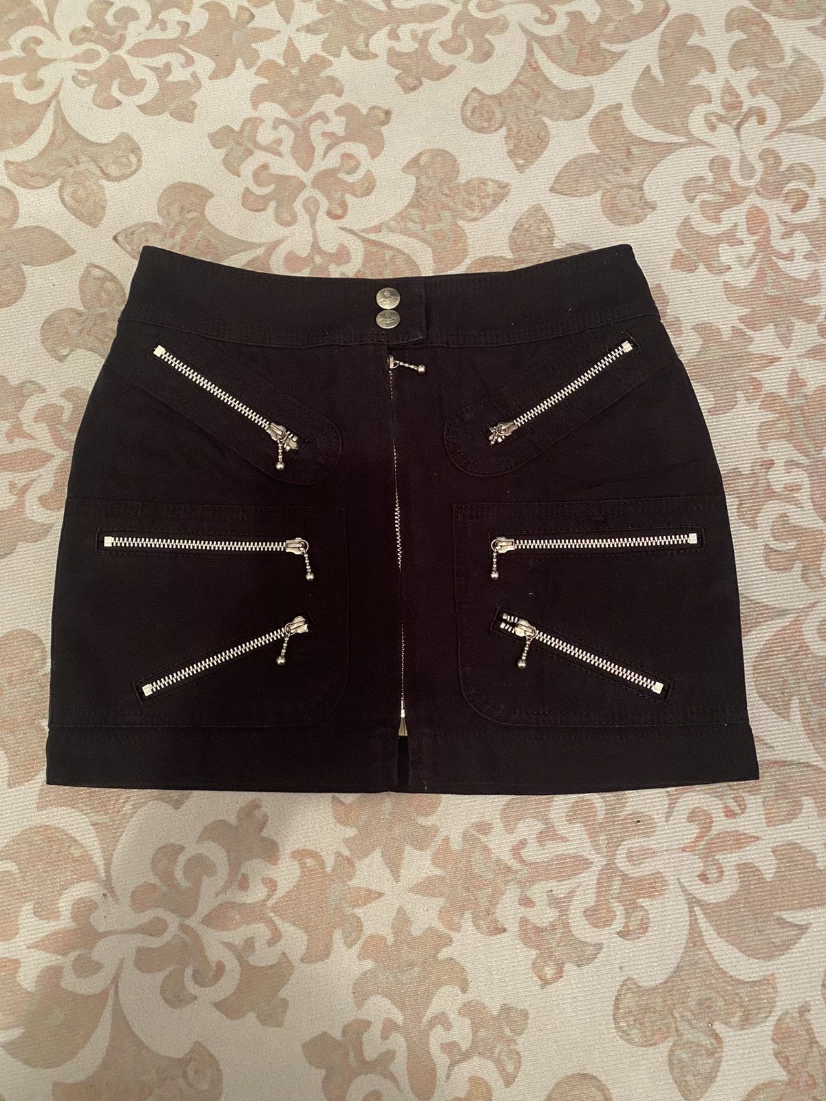 VIVIENNE WESTWOOD RED LABEL SKIRTS VERY RATE🔥🔥🔥