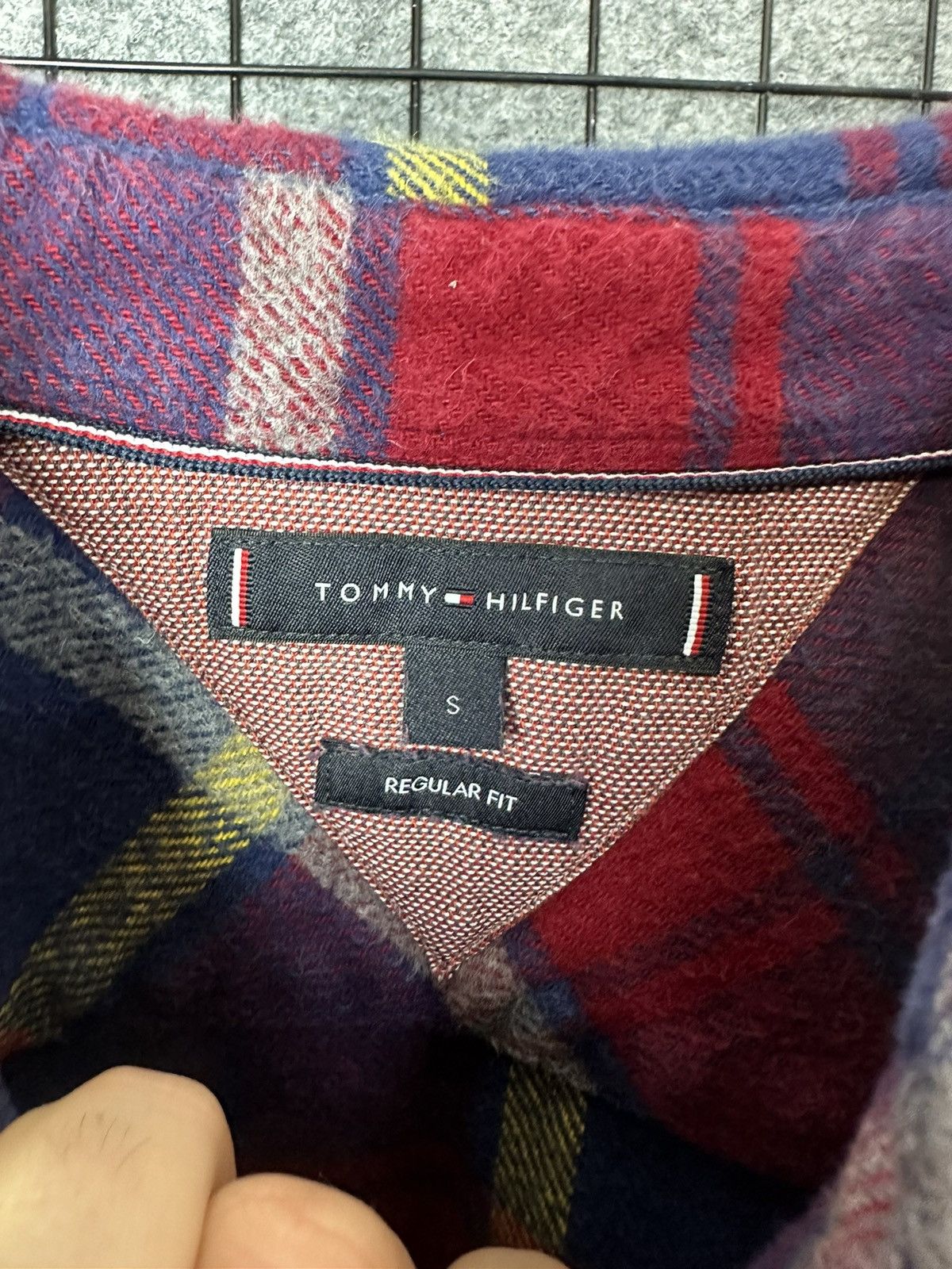 Tommy Hilfiger × Tommy Jeans Tommy Hilfiger Regular Fit Plaid Long Sleeve Shirt Size S Size US S / EU 44-46 / 1 - 3 Thumbnail