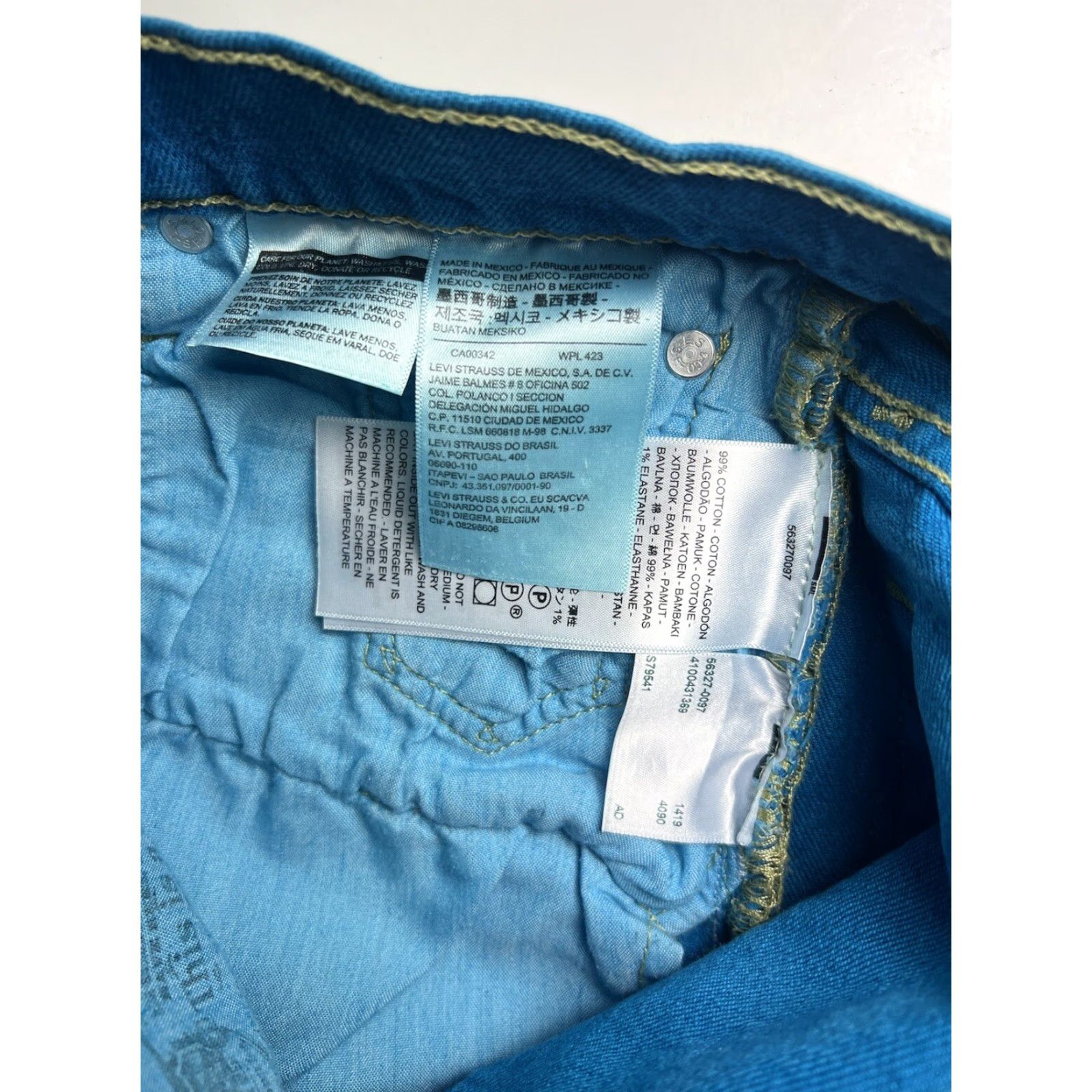 Levi's Levi's 501 High Rise Denim Shorts in Tango Blue, 25, Cutoff, Button Fly, Fringe, Distressed, Jeans Shorts, Women Size 42" / US 20 - 4 Thumbnail