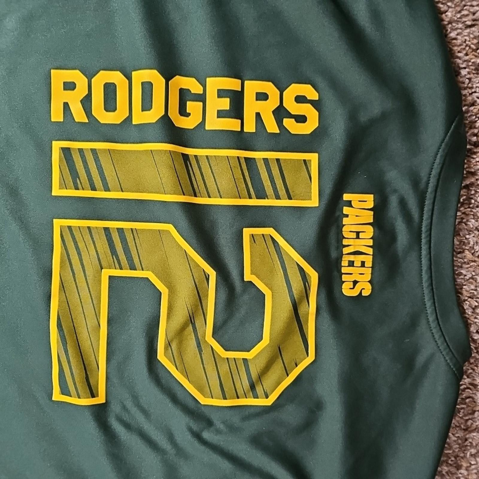 NFL Aaron Rodgers #12 NFL Team Apparel Tshirt SEE MEASUREMENTS Size ONE SIZE - 7 Thumbnail
