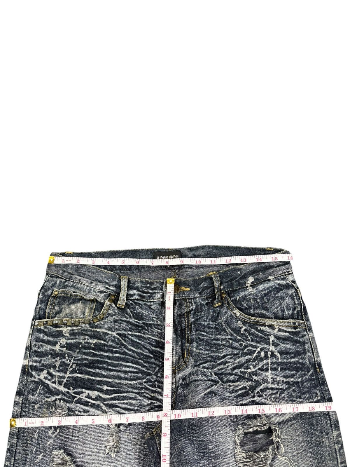 LOWBOX Vintage Japanese Lowbox Painted Distress Jeans Shorts Jorts Size US 32 / EU 48 - 10 Thumbnail
