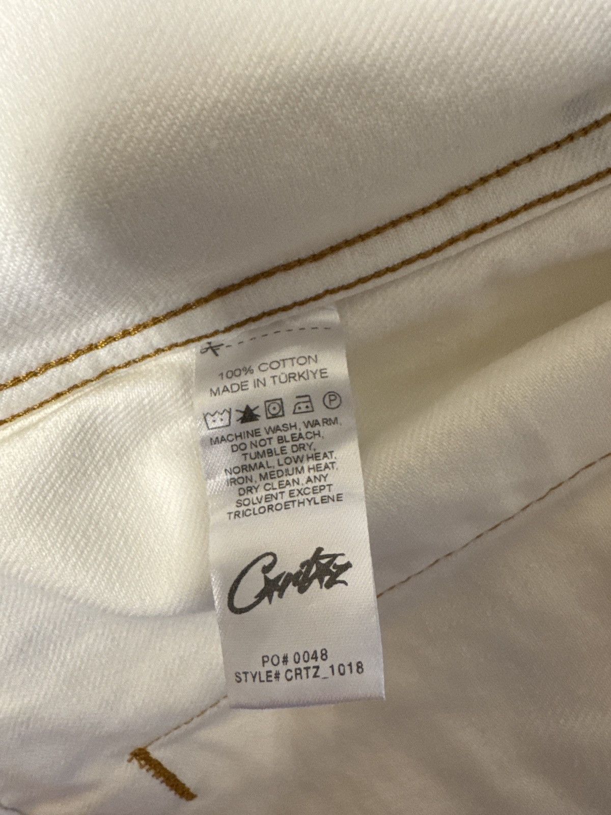 Corteiz Corteiz Alcatraz Pattern Denim Jacket- White Size US M / EU 48-50 / 2 - 4 Thumbnail