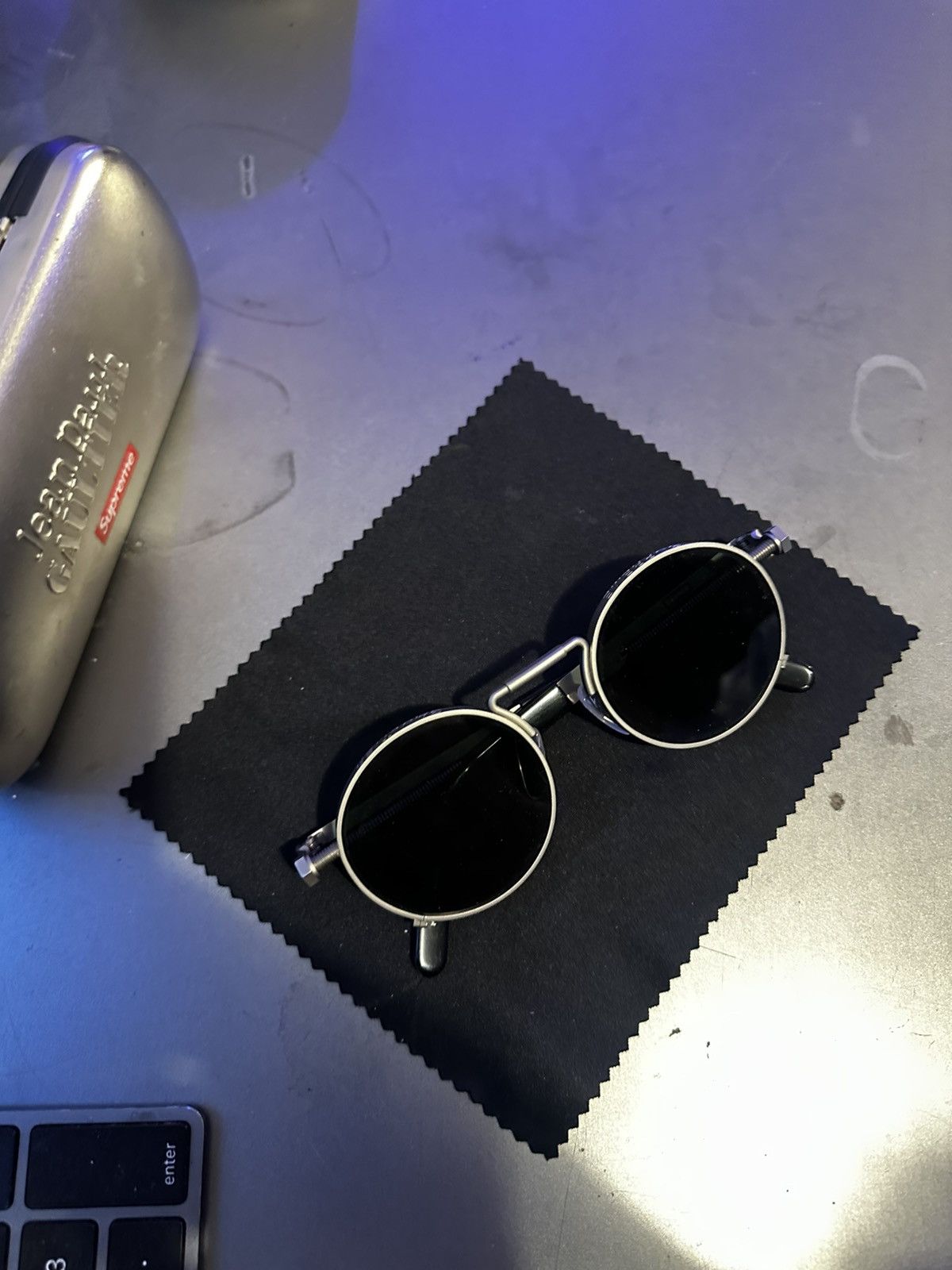 Jean Paul Gaultier × Supreme Round 'The 56-8171' Sunglasses Size ONE SIZE - 2 Thumbnail