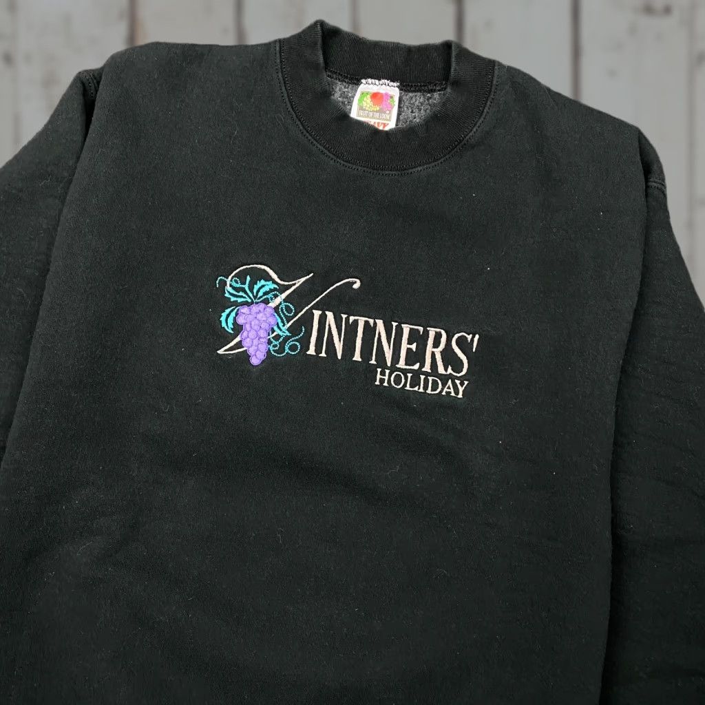 Fruit Of The Loom VINTAGE Fruit of the Loom Sweater Crewneck Unisex Adults L Black Embroidered Logo 80s 90s Holiday USA Wine Knit Pullover Size US L / EU 52-54 / 3 - 1 Thumbnail