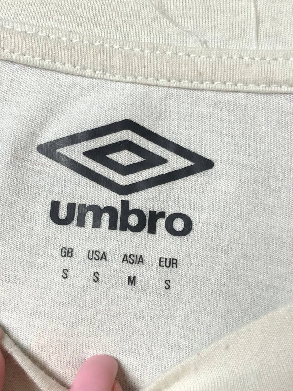 Umbro Vintage Faded And Distressed Umbro T-Shirt Size US S / EU 44-46 / 1 - 2 Thumbnail