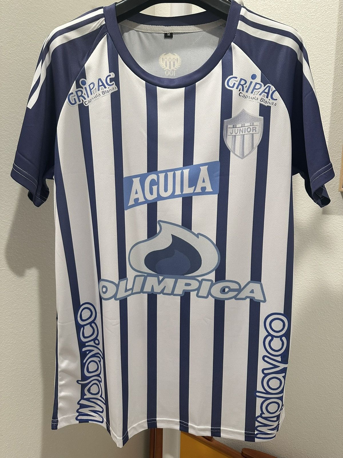Other Junior de Barranquilla Soccer Jersey Size US M / EU 48-50 / 2 - 1 Thumbnail