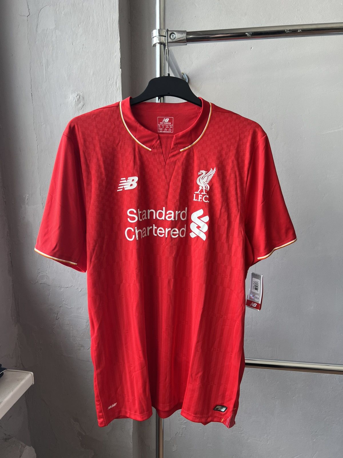 New Balance NWT LIVERPOOL FC HOME SOCCER JERSEY FOOTBALL SHIRT XL Size US XL / EU 56 / 4 - 1 Thumbnail