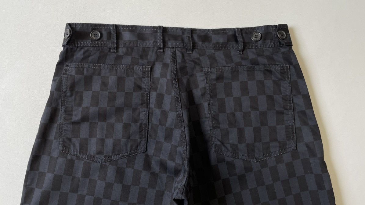 Comme des Garcons ‘Checkerboard Print’ Baggy Utility Shorts Size US 32 / EU 48 - 11 Thumbnail