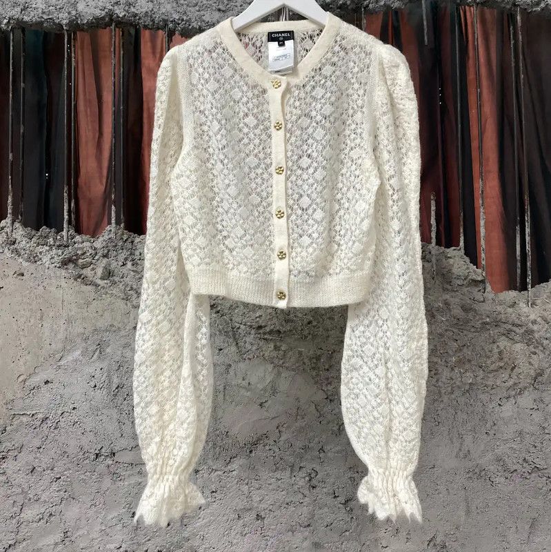 Chanel Chanel White Long Sleeve Cropped Knit Sweater 0089 Size ONE SIZE - 1 Thumbnail
