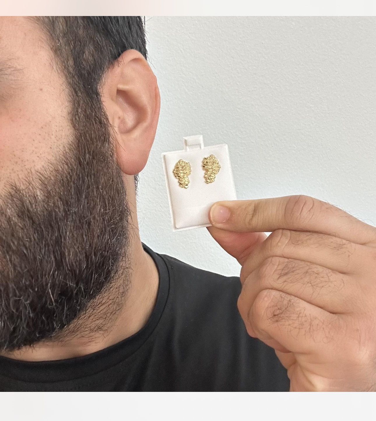 Other Brand New in the box gold plated nugget stud earrings Size ONE SIZE - 8 Thumbnail