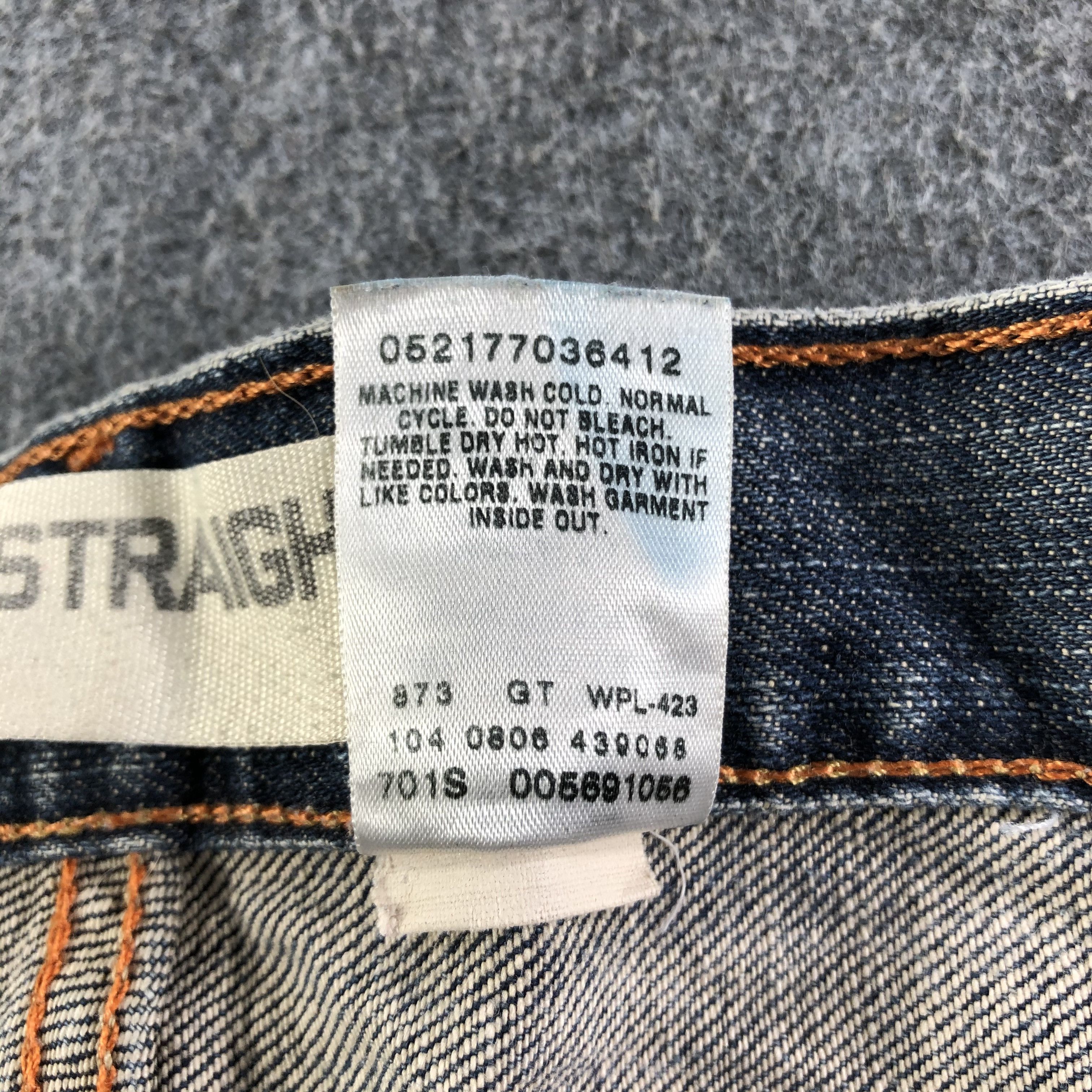 Levi's Vintage Blue Wash Levis 569 Jeans-J3079 Size US 37 - 10 Thumbnail