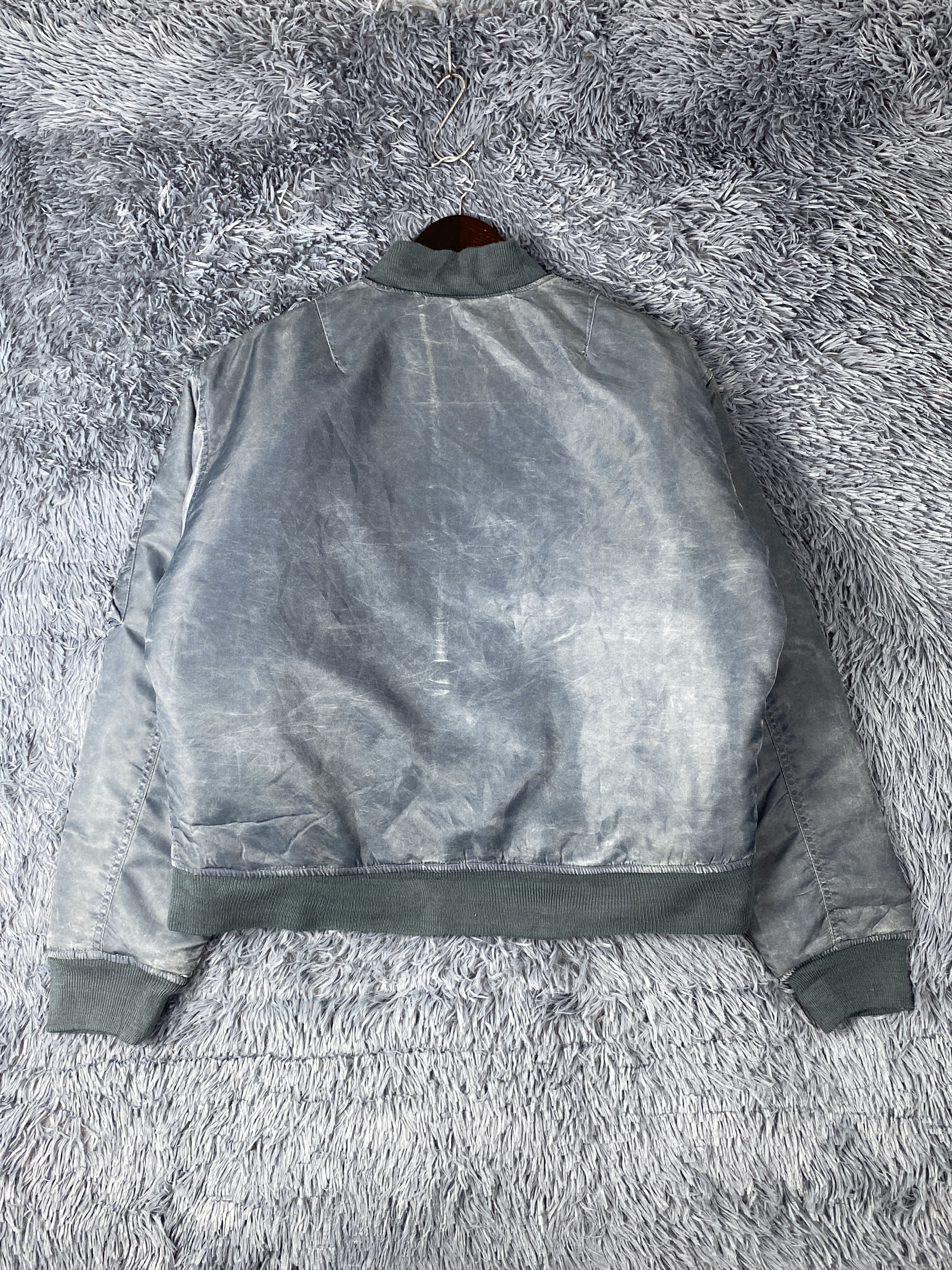 Japanese Brand Vintage Suntory Coffee Boss Sun Faded Bombers Jacket K0089 Size US L / EU 52-54 / 3 - 8 Thumbnail