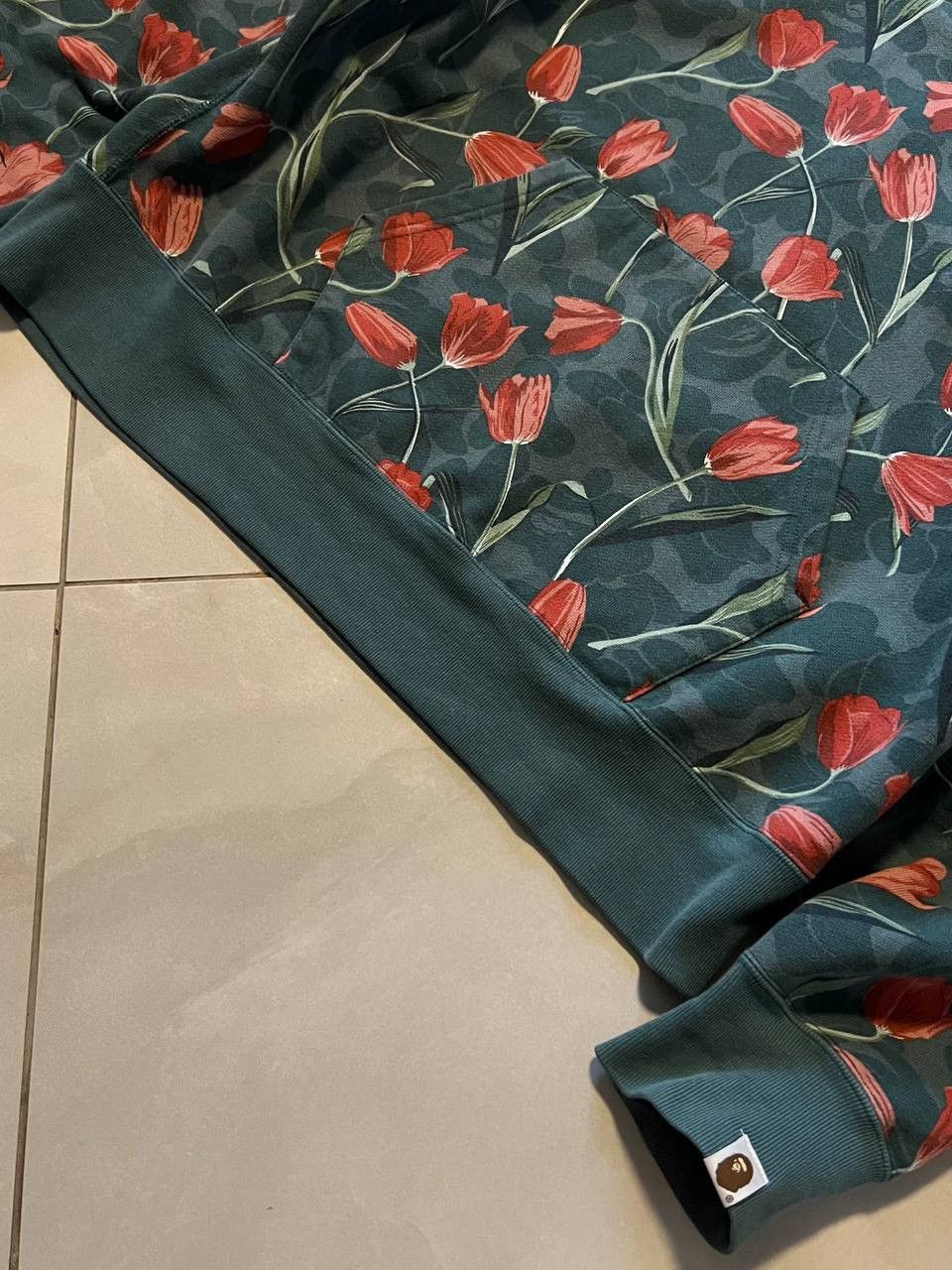 Bape VERY RARE bape hoodie Size S / US 4 / IT 40 - 3 Thumbnail