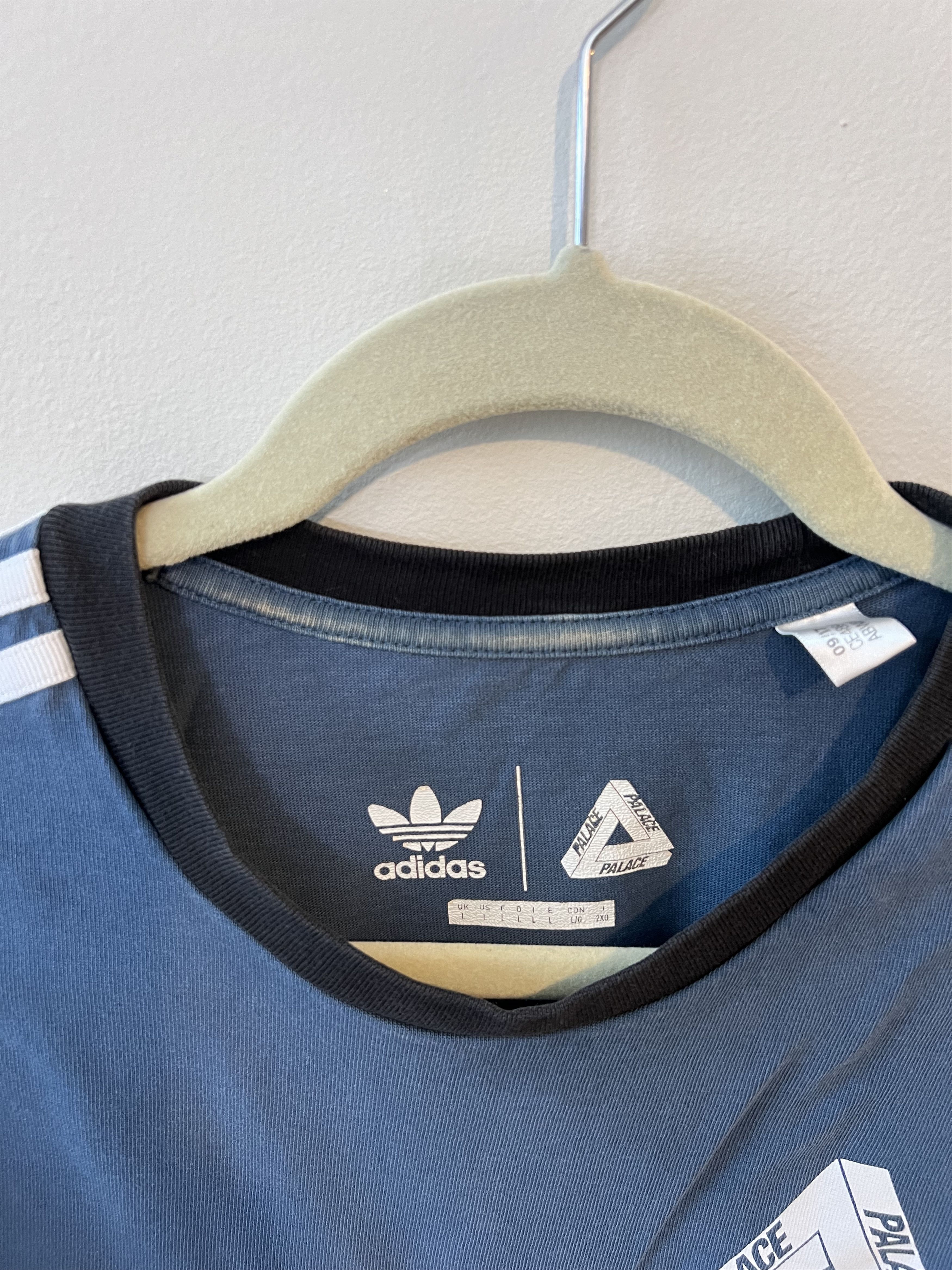 ★2021FW★Palace Mangas T-Shirt Adidas × Palace Palace X Adidas Ultimo Mountain Tee | Grailed