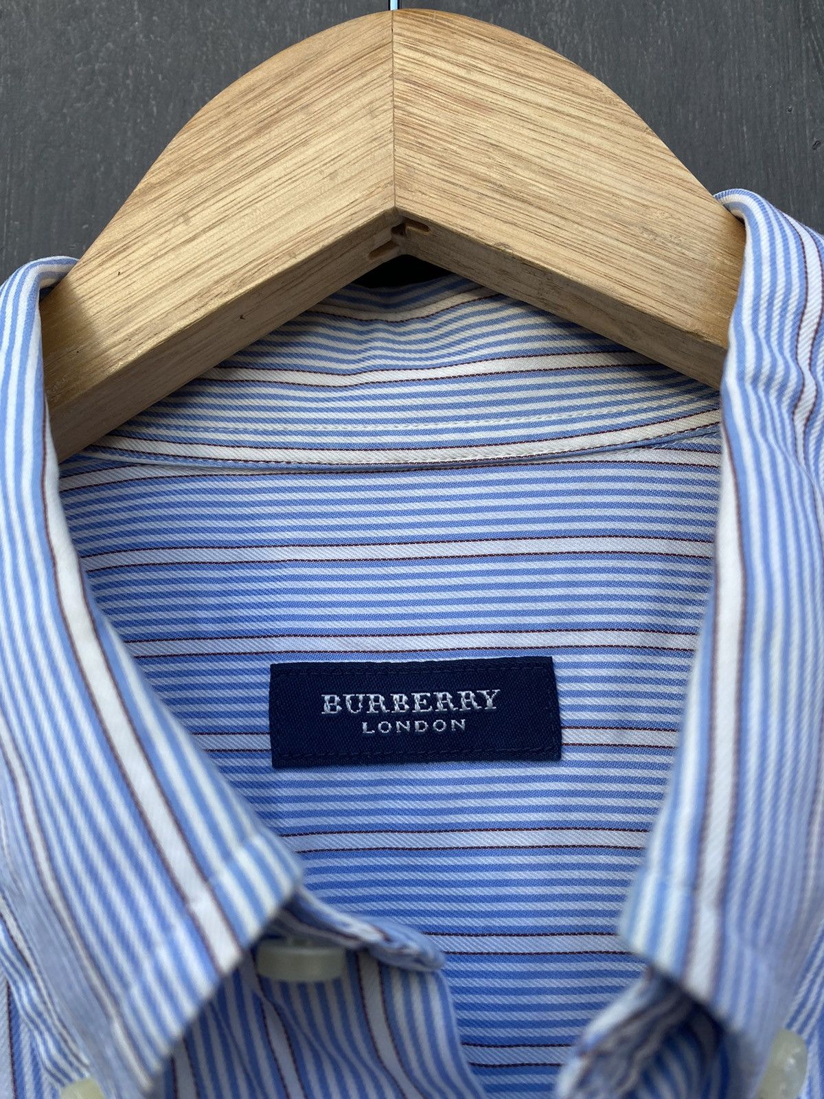 Burberry Burberry Blue striped shirt size L made in spain Size US L / EU 52-54 / 3 - 4 Thumbnail