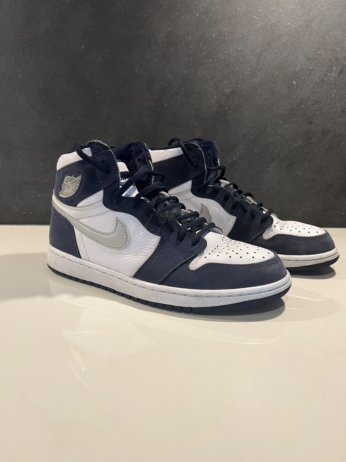 Jordan Brand × Nike Jordan 1 « Midnight Navy » Size US 9 / EU 42 - 1 Thumbnail