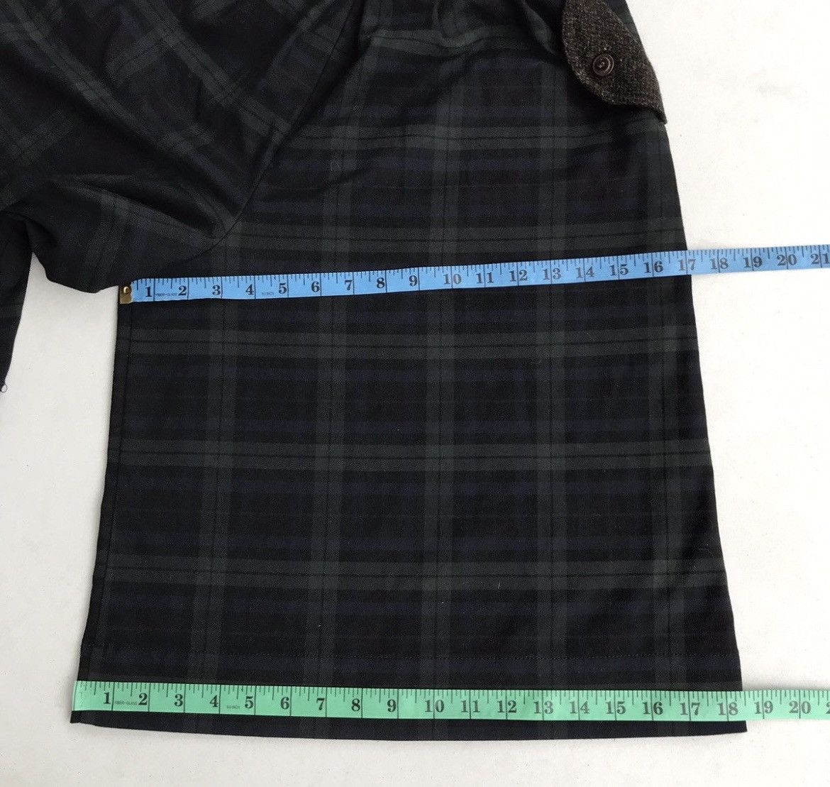 Harris Tweed 🔥Accept Binding Offer🔥 Harris Tweed Black And Green Shorts Size US 30 / EU 46 - 13 Thumbnail