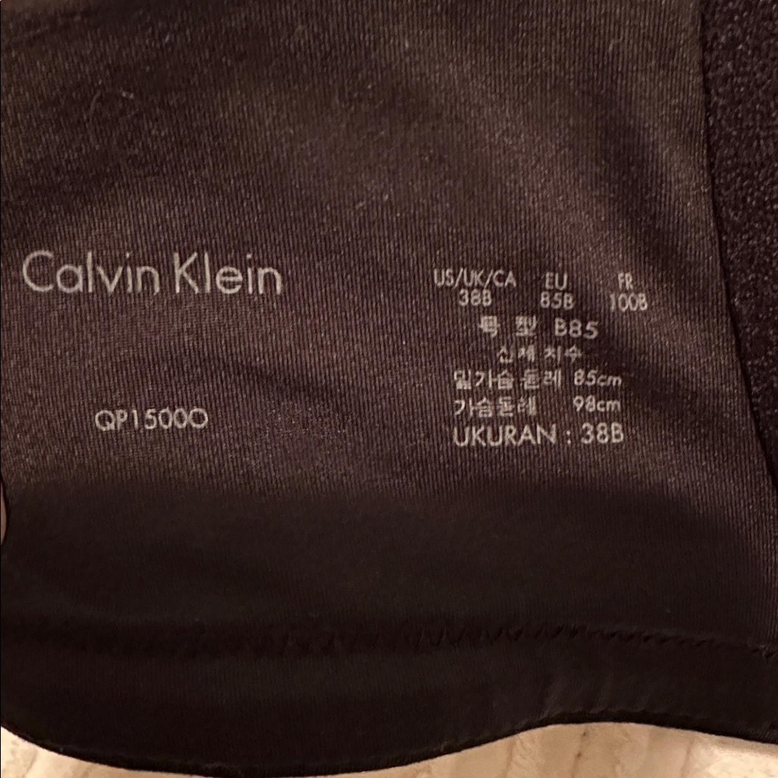 Calvin Klein Calvin Klein Black Underwire Bra 38 B NWOT black Size ONE SIZE - 3 Thumbnail