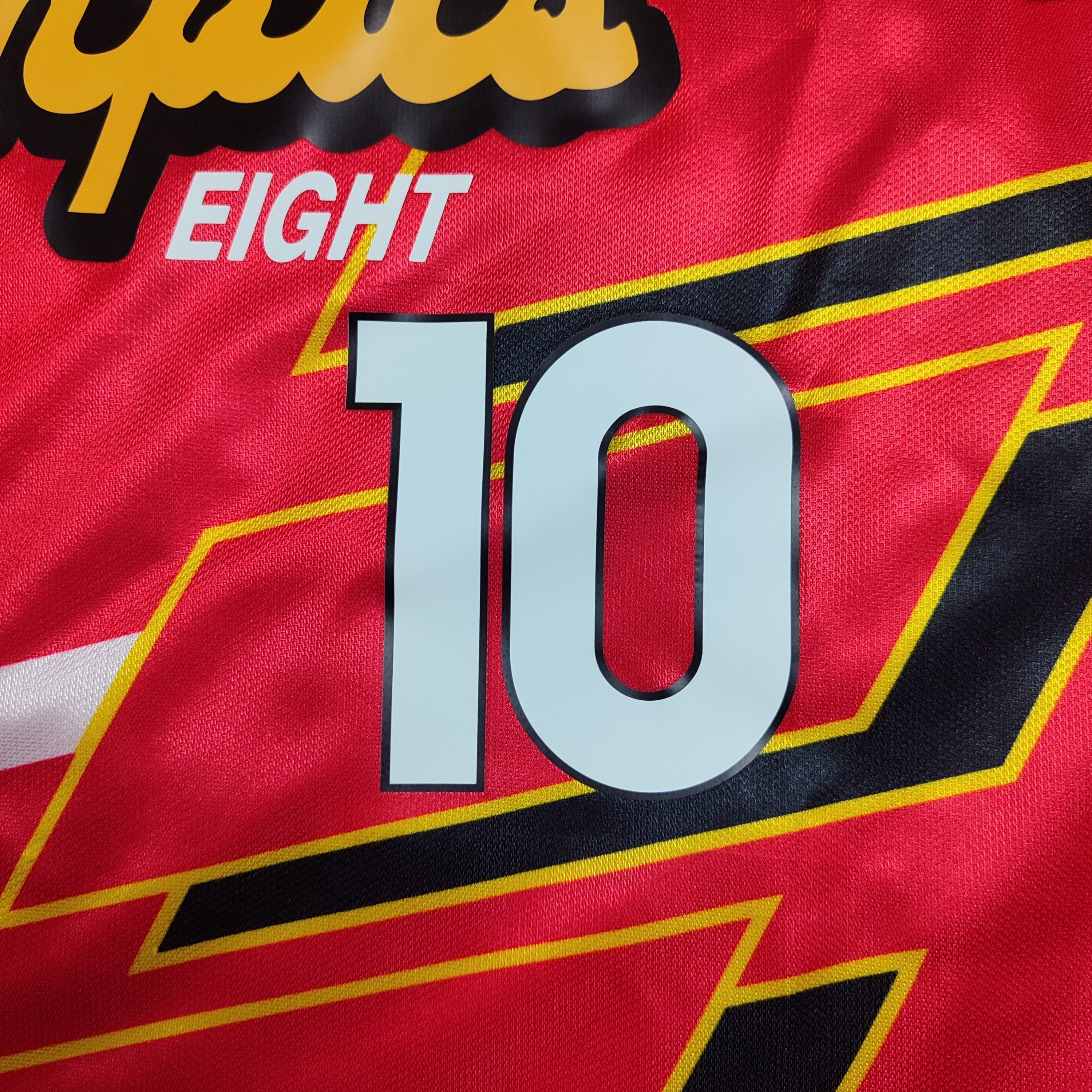 Mizuno Nagoya Grampus Home 1996 Gary Lineker #10 Soccer Jersey Size US L / EU 52-54 / 3 - 5 Thumbnail