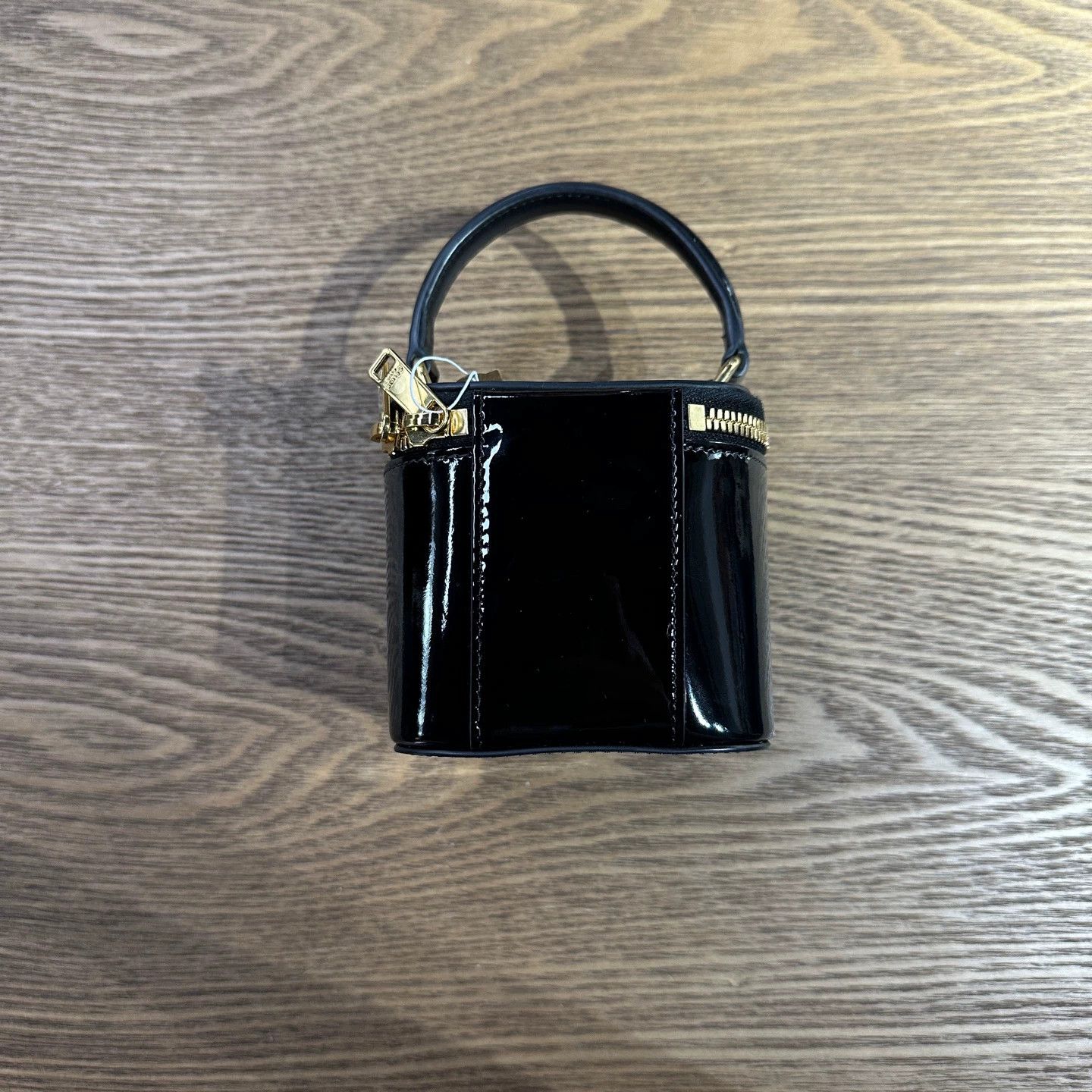 Celine Celine APR95 Patent Triomphe Mini Box Black Gold Size ONE SIZE - 4 Thumbnail