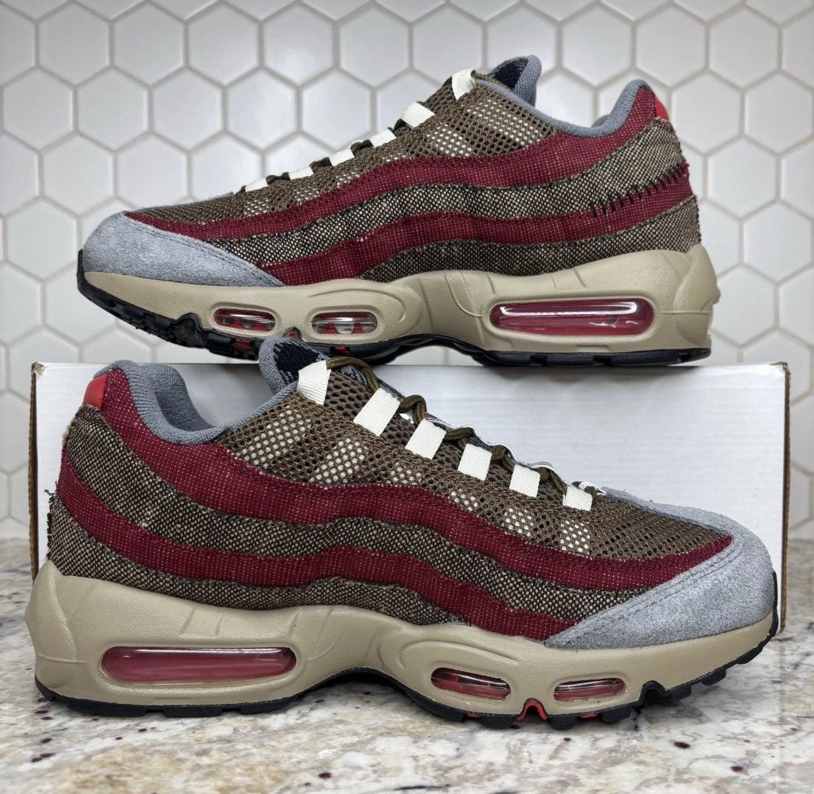 Nike Size 8.5-Nike Air Max 95 Freddy Krueger LIGHTLY WORN NO BOX Size US 8.5 / EU 41-42 - 2 Thumbnail