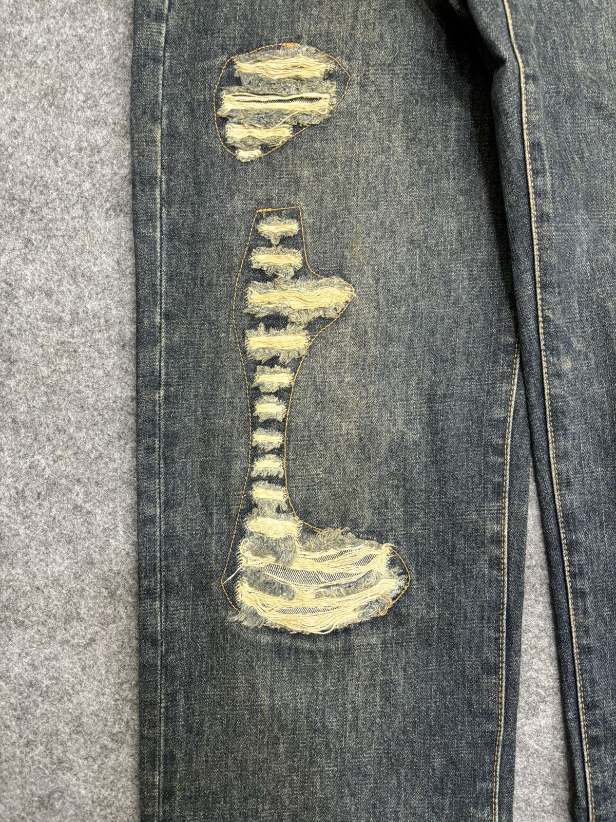 Designer SMITH's Distressed Rip&Repair Rare Sick Dope Denim F552 Size US 30 / EU 46 - 7 Thumbnail