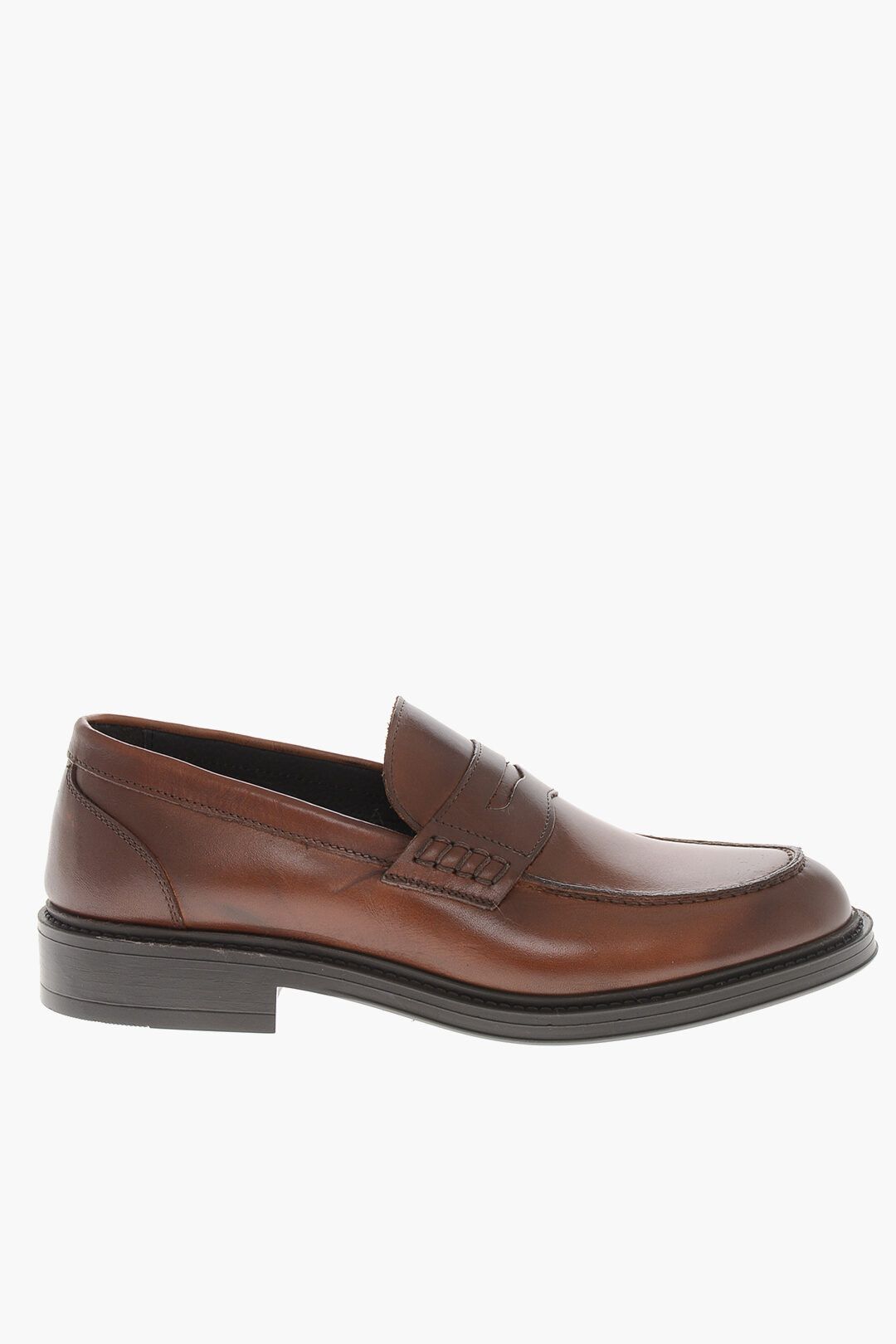 og1mm0226 Brushed Leather Penny Loafers in Brown
