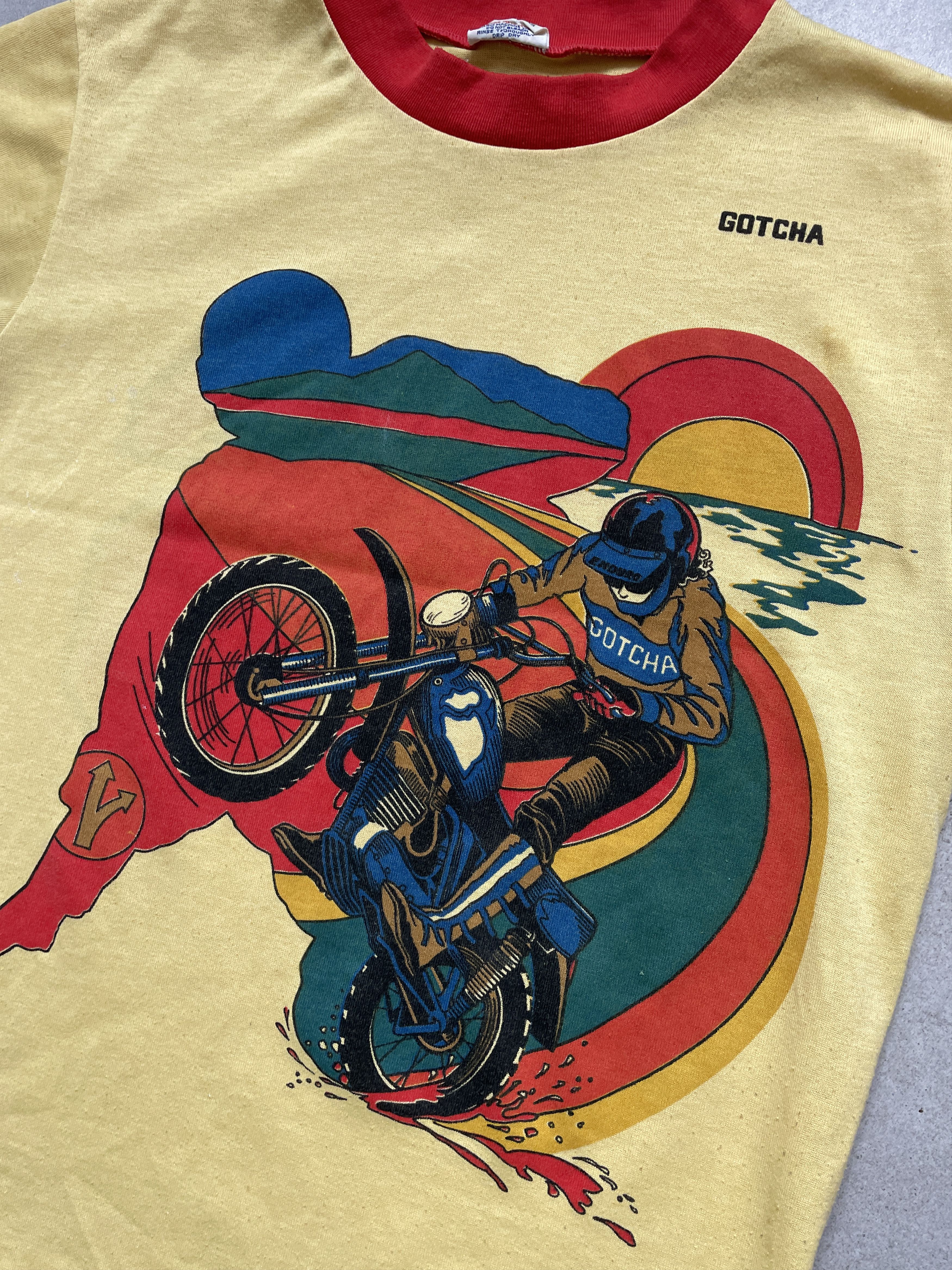 Gotcha VINTAGE 80S GOTCHA 76 MOTOCROSS SKATE BABY TEE FIT Size US M / EU 48-50 / 2 - 3 Thumbnail