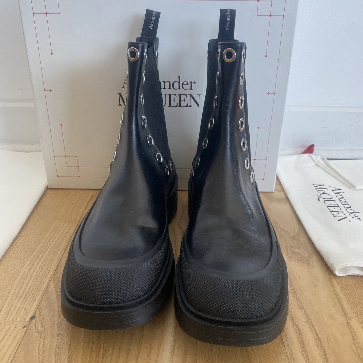 Alexander McQueen Alexander McQueen Studded Combat Chelsea Boots Moto 45 Size US 12 / EU 45 - 4 Thumbnail