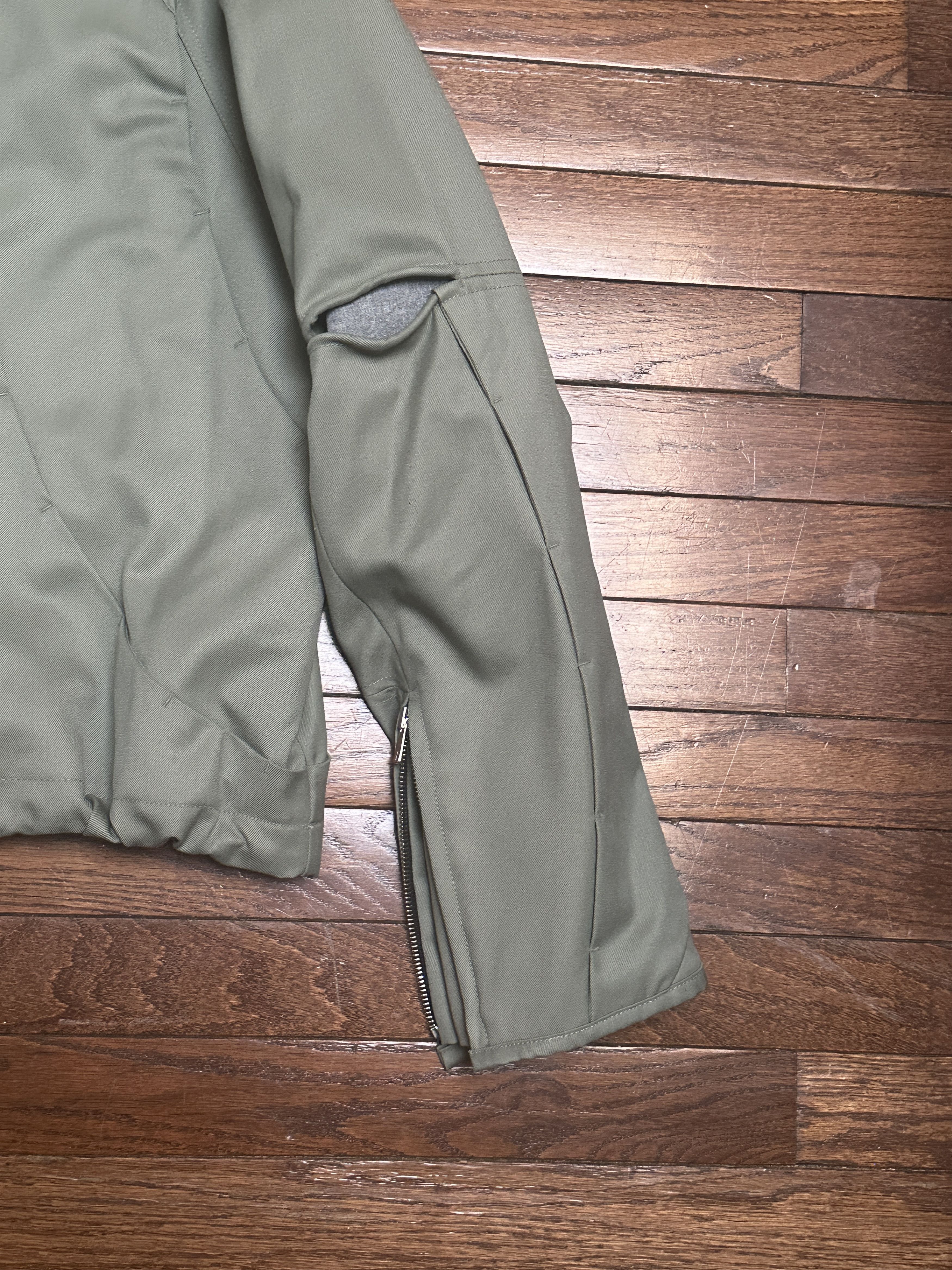FFFPOSTALSERVICE FFFPOSTALSERVICE Tokyo Green Hooded Parachute Bomber Size US M / EU 48-50 / 2 - 6 Thumbnail