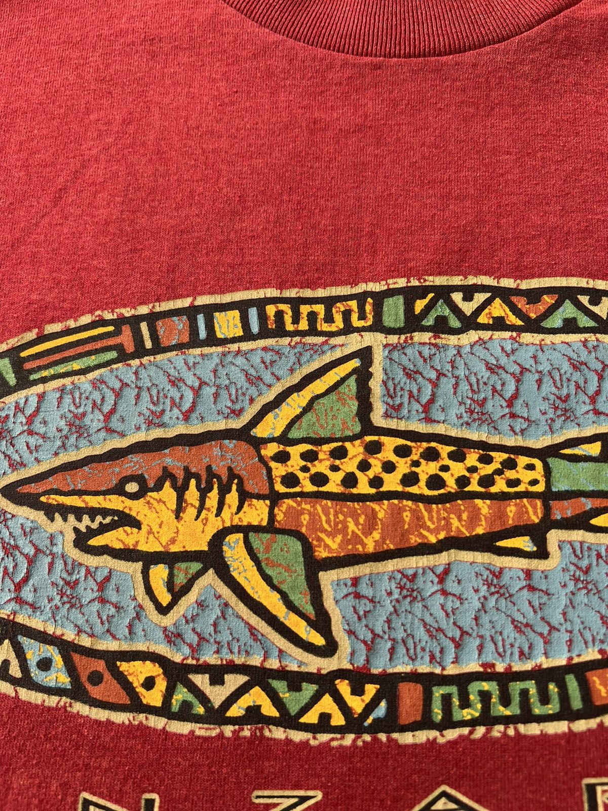 Vintage Vintage 90s Lanzarote Spain Island Shark Ocean T-shirt Size US M / EU 48-50 / 2 - 4 Thumbnail