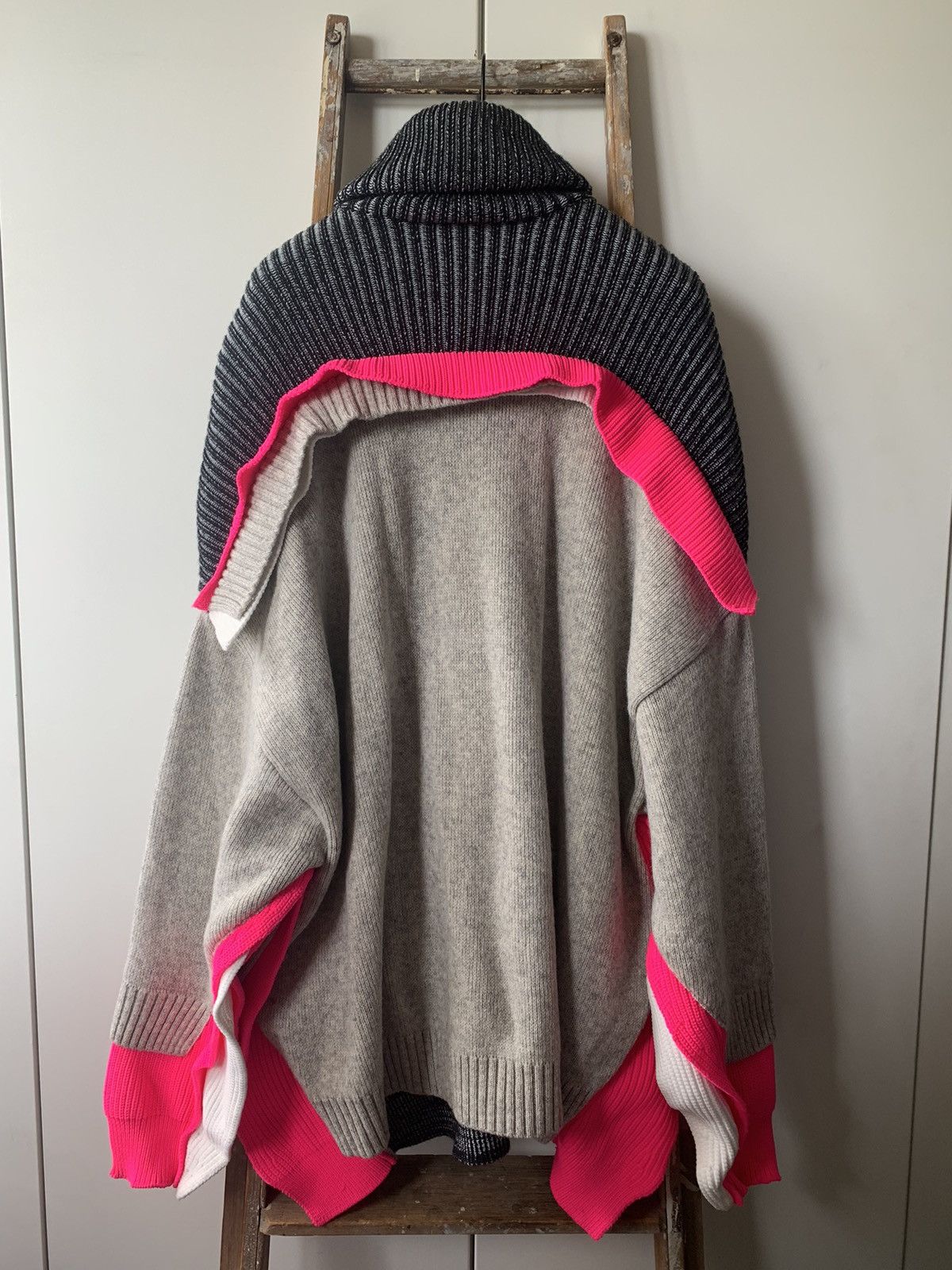 Balenciaga BALENCIAGA TRIPLE LAYER TURTLENECK SWEATER Size XS / US 0-2 / IT 36-38 - 5 Thumbnail