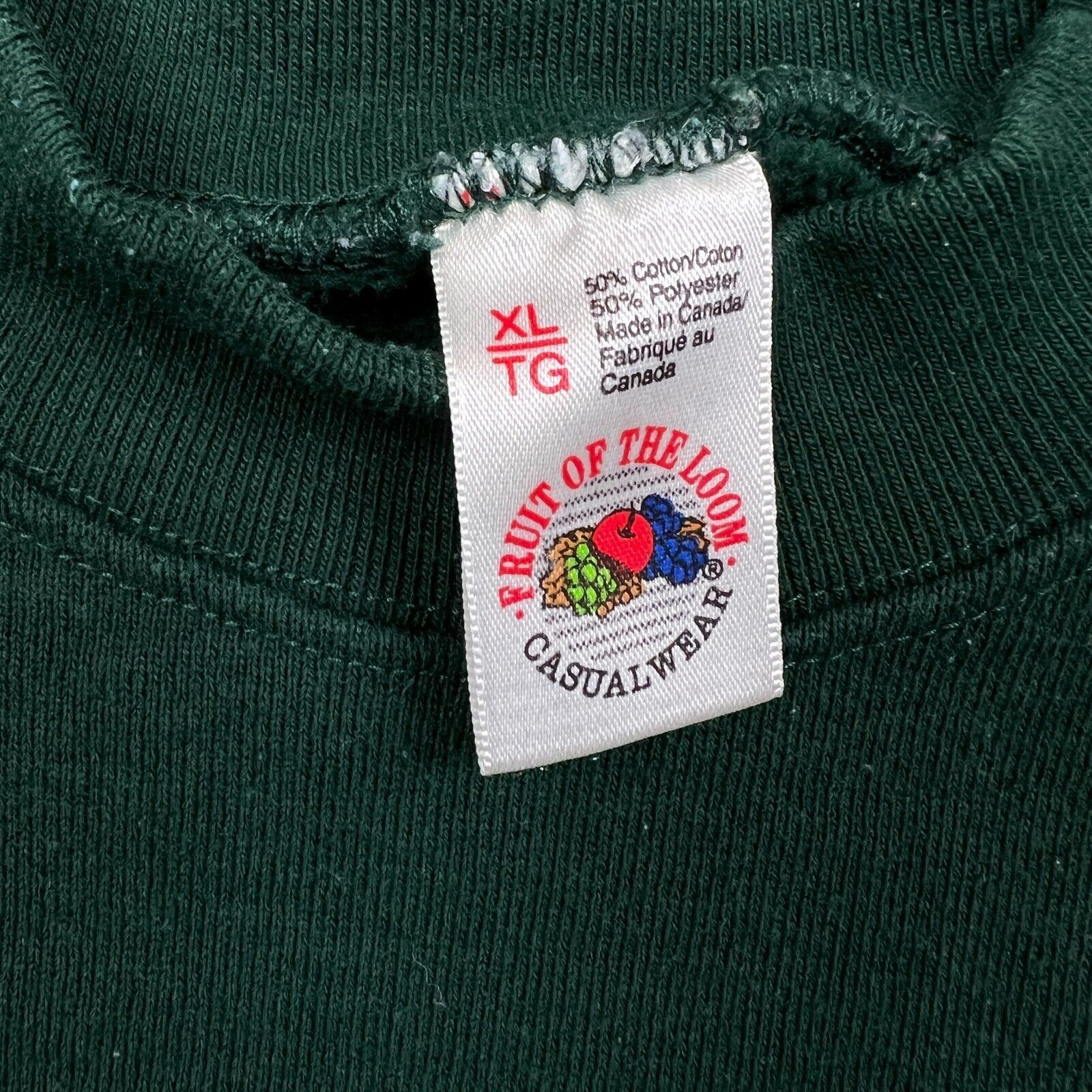 Fruit Of The Loom × Vintage Vintage Blank Sweatshirt Large Faded Pullover 90s Crewneck Size US L / EU 52-54 / 3 - 4 Thumbnail