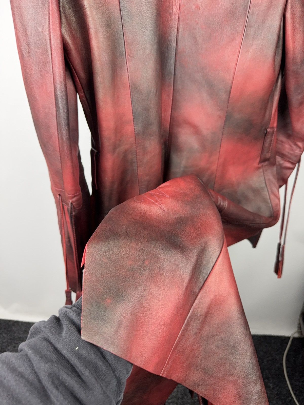 Japanese Brand 90s Y2K Avant-Garde Leather Coat Red Gradient Japan Western Size S / US 4 / IT 40 - 17 Thumbnail