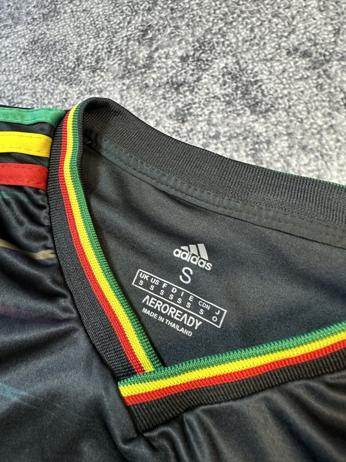 Bob Marley Adidas Ajax Bob Marley Soccer Jersey Streetwear Rare S Y2K Size US S / EU 44-46 / 1 - 3 Thumbnail