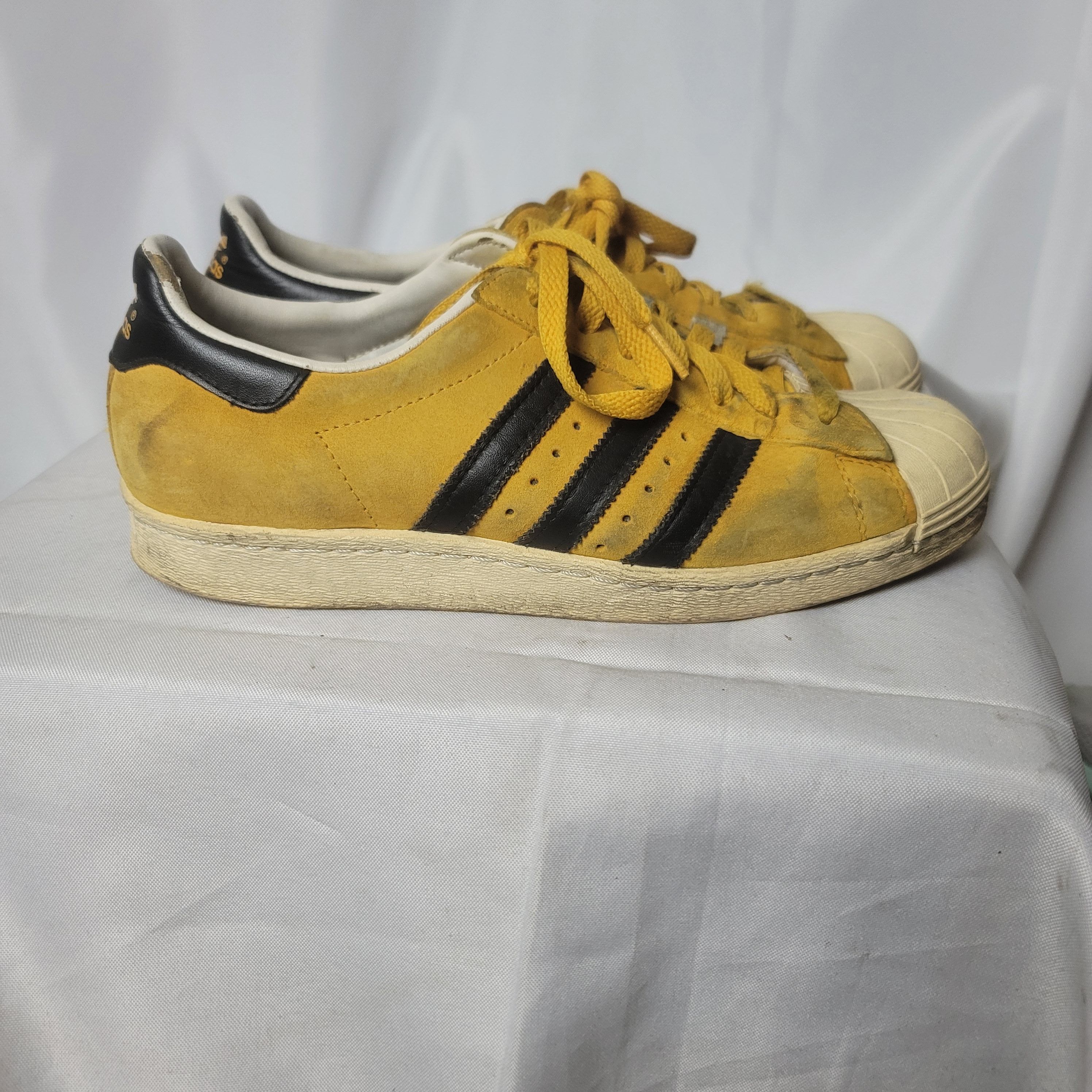 Adidas Adidas Consortium Superstar 80s Mustard Pack Size US 9 / EU 42 - 10 Thumbnail