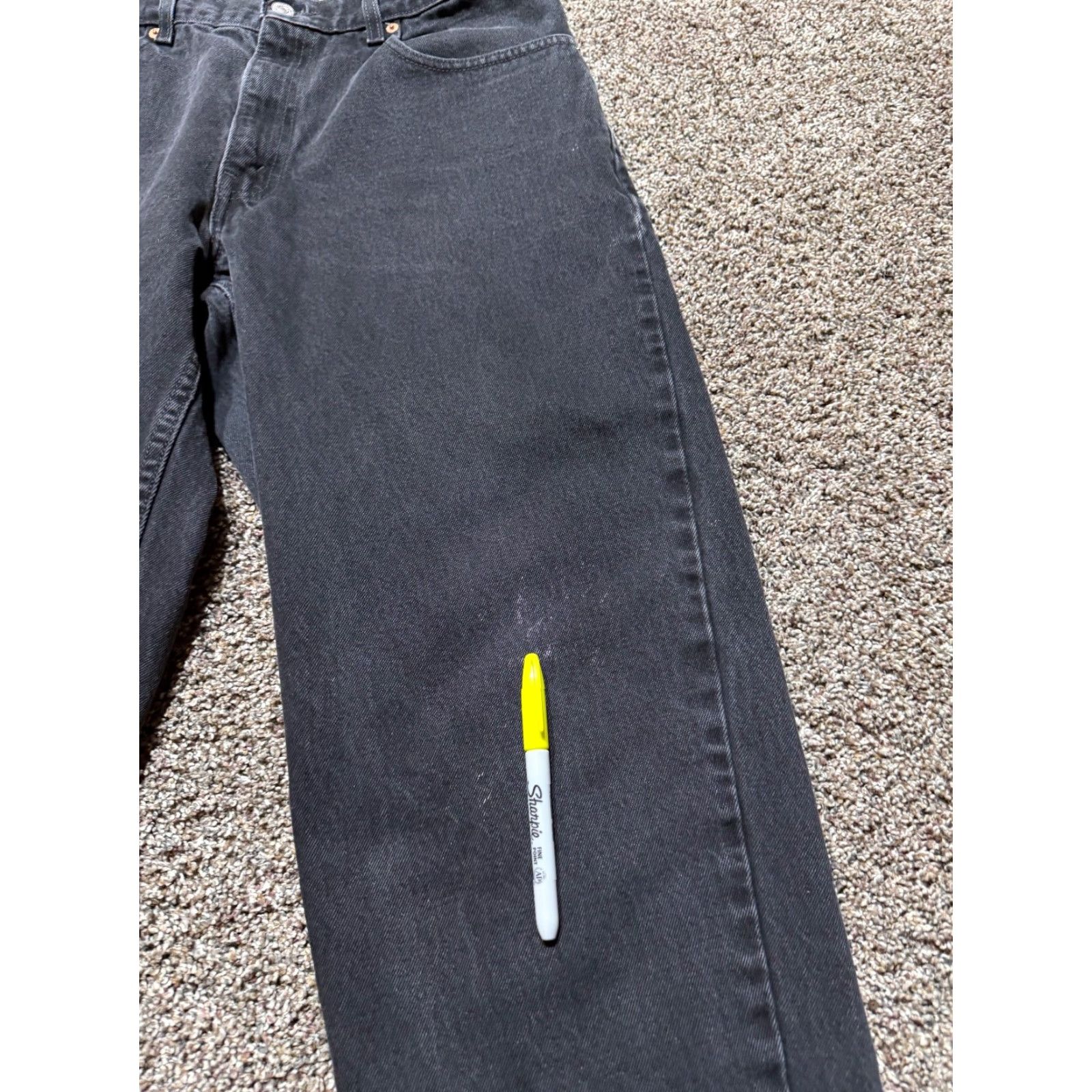 Levi's VINTAGE Levi's 560 Jeans Men 33X34 Black Denim 5-Pocket Tapered Levi's 500 Series Modern Fit Size US 33 - 3 Thumbnail