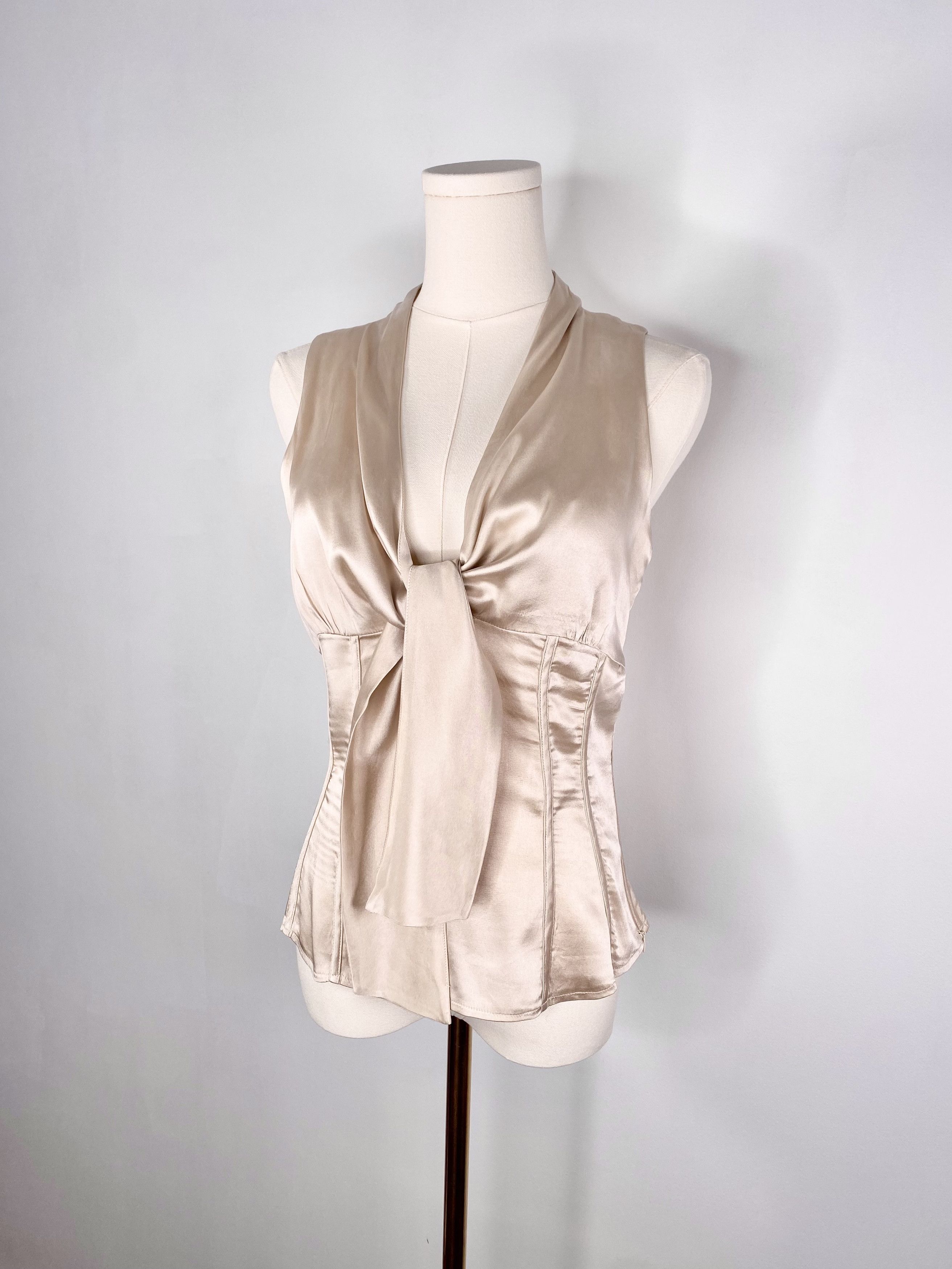 Adolfo Dominguez Adolfo Dominguez - Silk beige ribbon blouse Size XS / US 0-2 / IT 36-38 - 8 Thumbnail