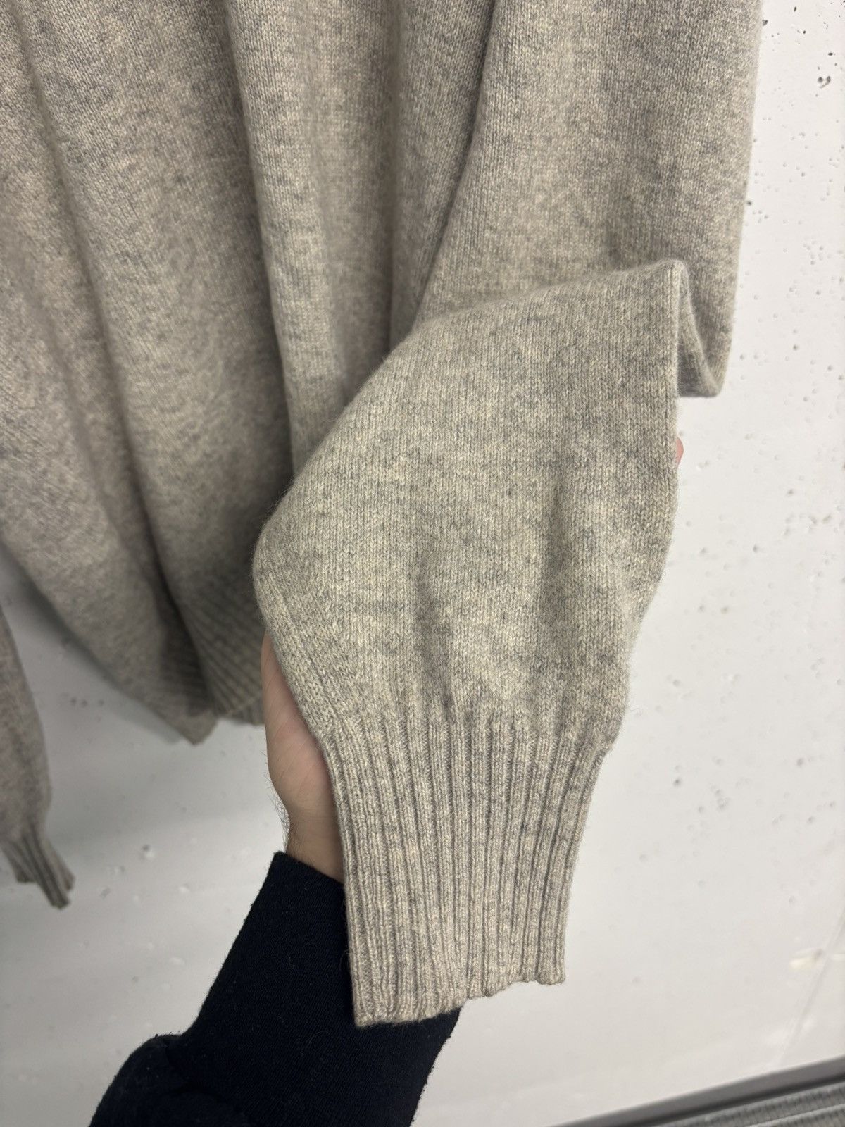Dior Christian Dior cashmere sweater Size S / US 4 / IT 40 - 4 Thumbnail