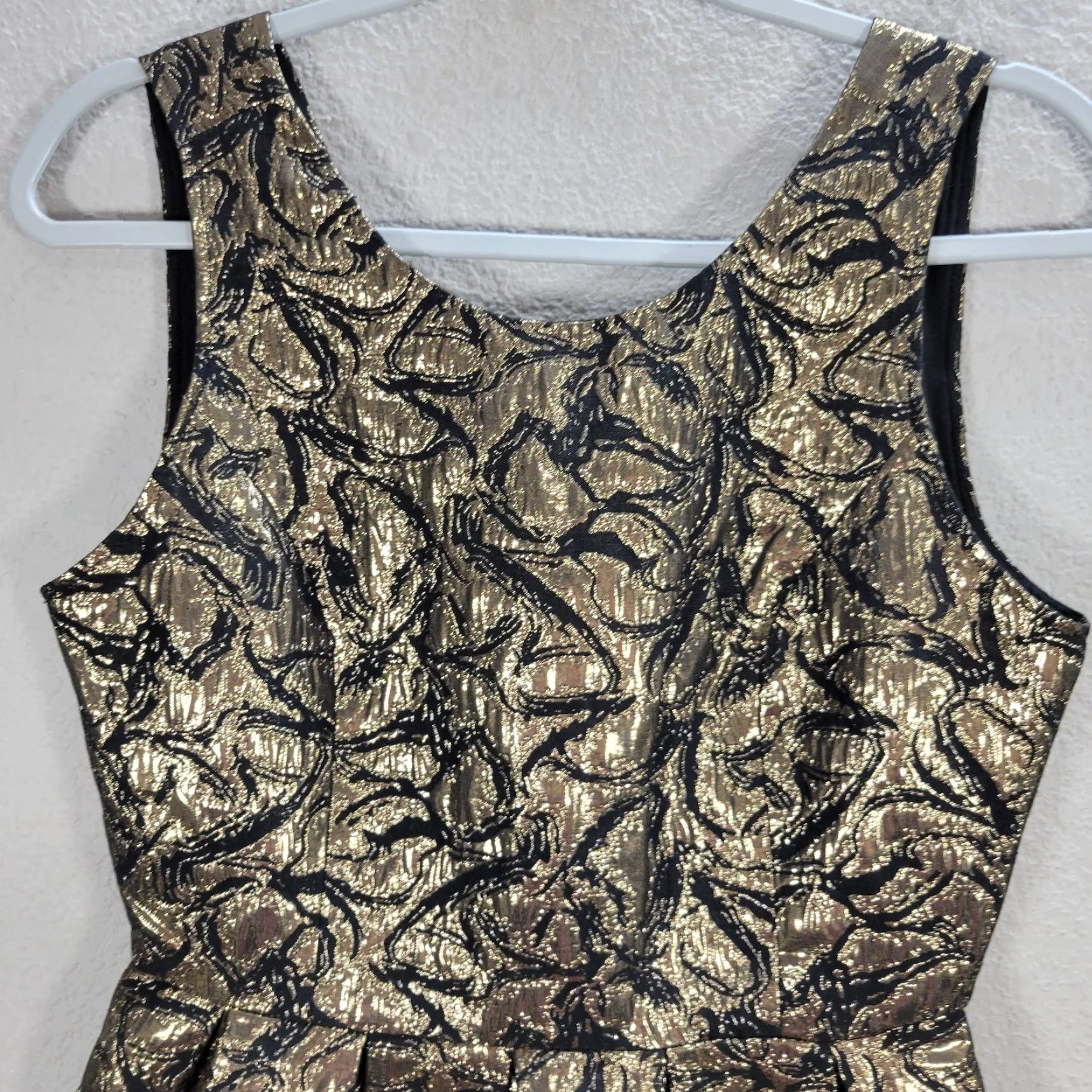 BB Dakota BB Dakota Jack Black Gold Metallic Mini Dress Fit & Flare Sleeveless Size 4 Party Cocktail Womens Style: Metal, Cotton Polyester Satin? Size S / US 4 / IT 40 - 4 Thumbnail