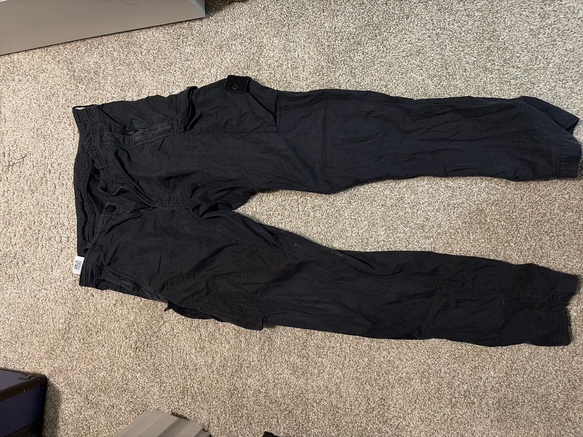Stone Island Shadow Project Stone Island Cargos sz 30 shadow pants Size US 30 / EU 46 - 1 Thumbnail
