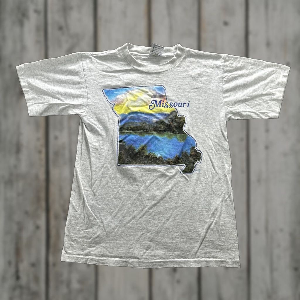 Vintage **Vintage Missouri Graphic Shirt Oneita Mens Large Gray USA** User: Vintage Missouri Graphic Shirt Oneita Mens Large Gray USA 90s United States Size US L / EU 52-54 / 3 - 1 Thumbnail
