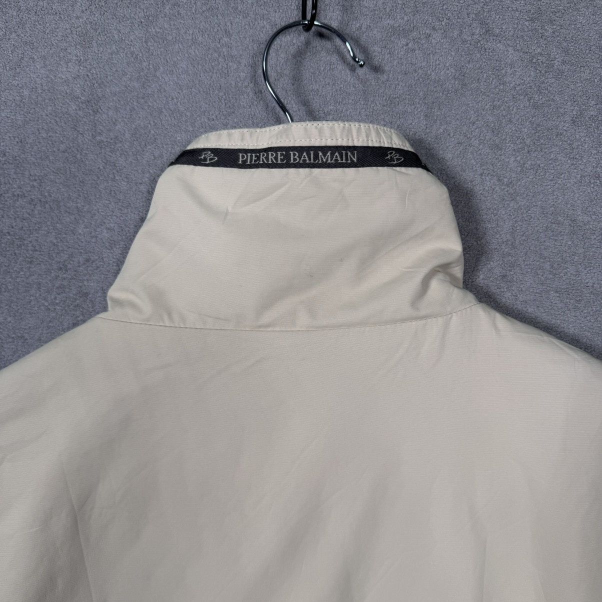 Balmain × Pierre Balmain × Vintage Vintage Pierre Balmain Thermolite Insulation Offwhite Size M Size US M / EU 48-50 / 2 - 7 Thumbnail